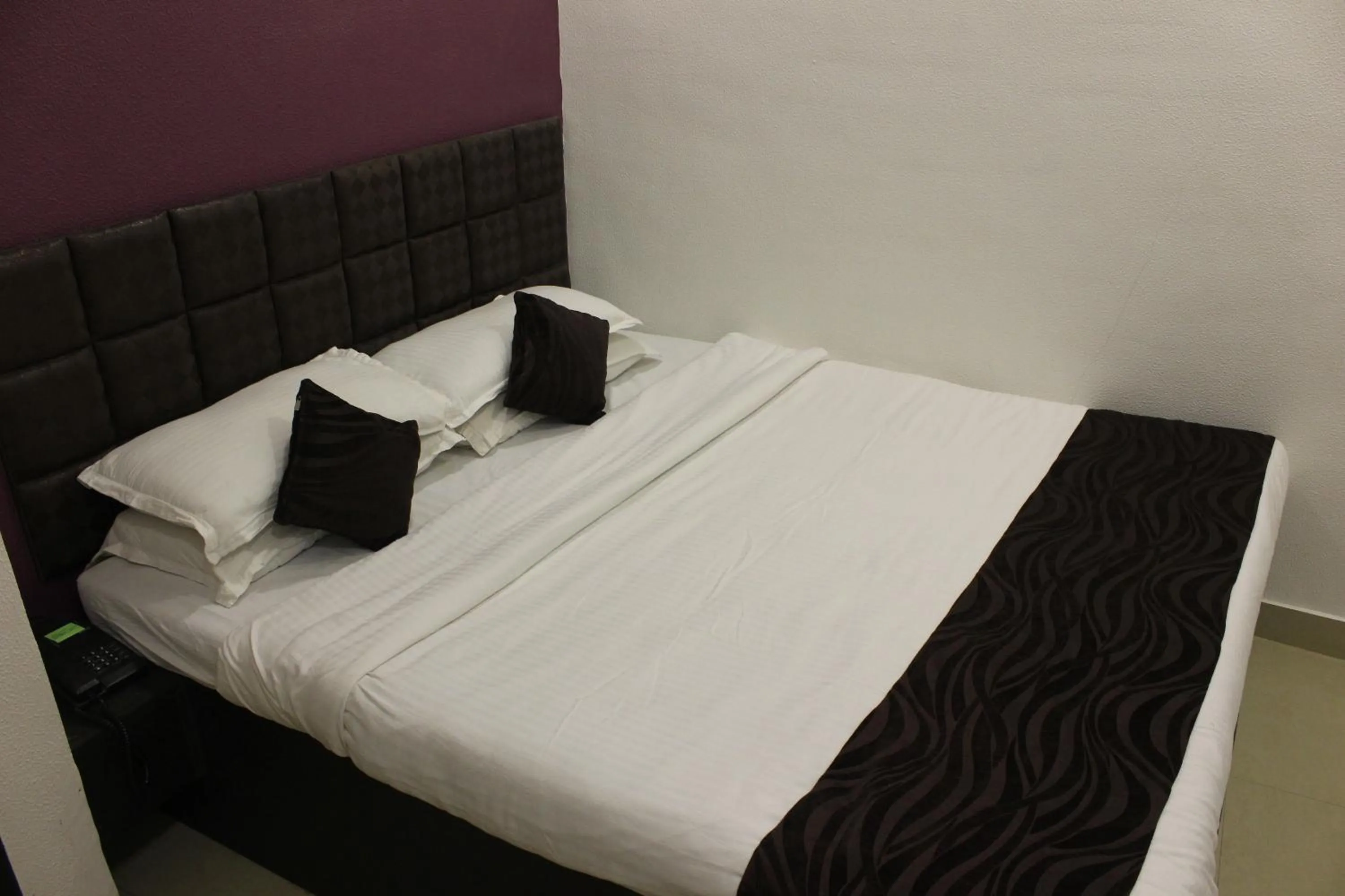 Bed in Hotel Fortune