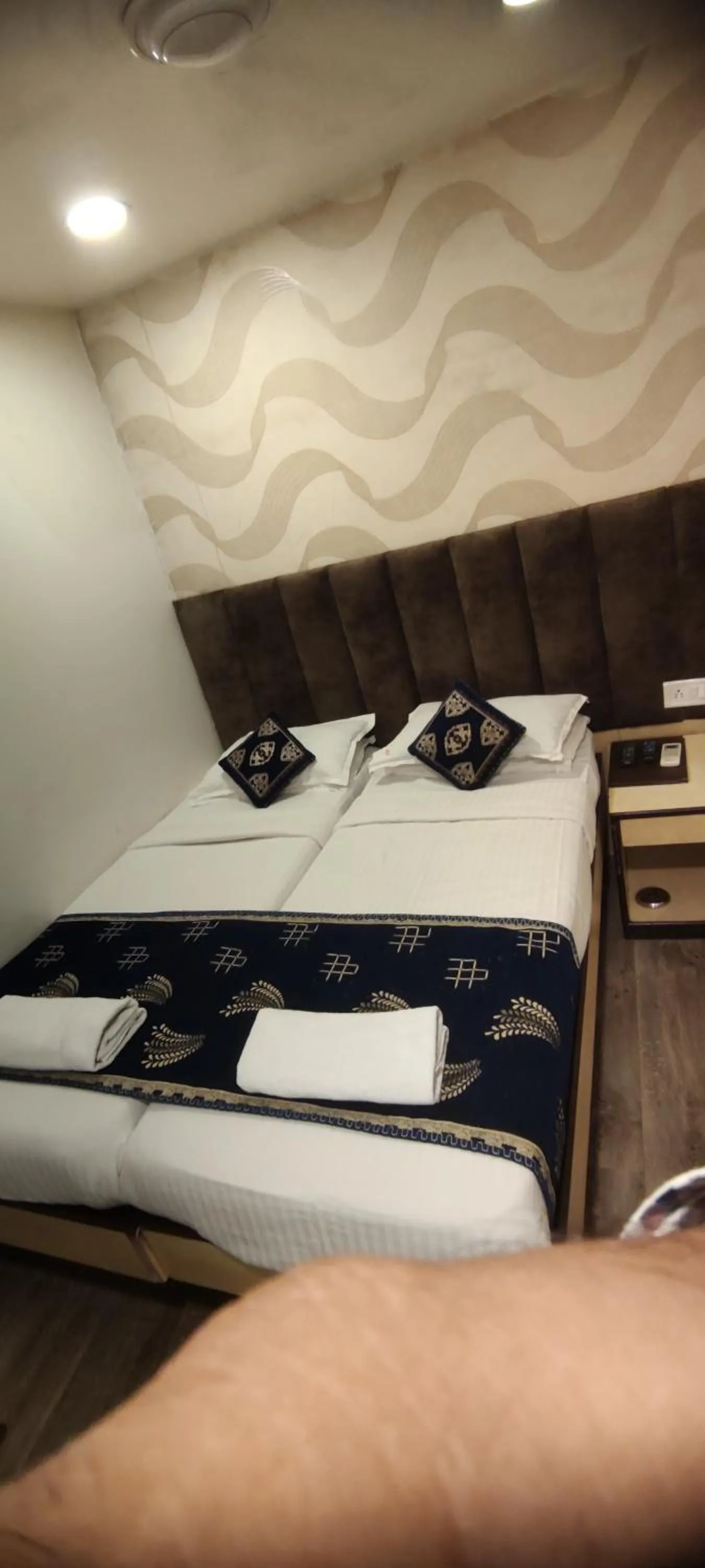 Bed in Hotel Fortune