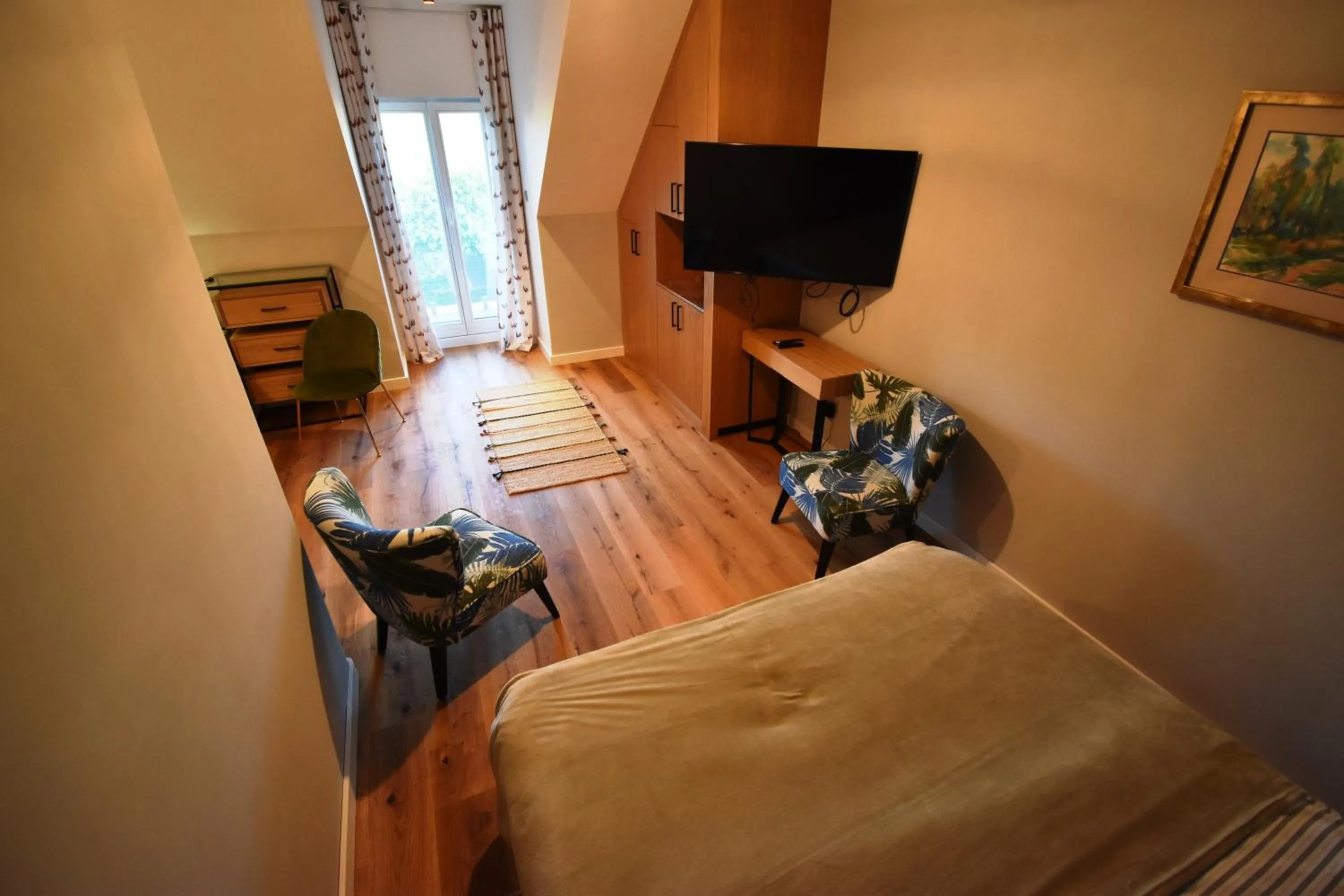 TV and multimedia, Bed in Stoczek 1929