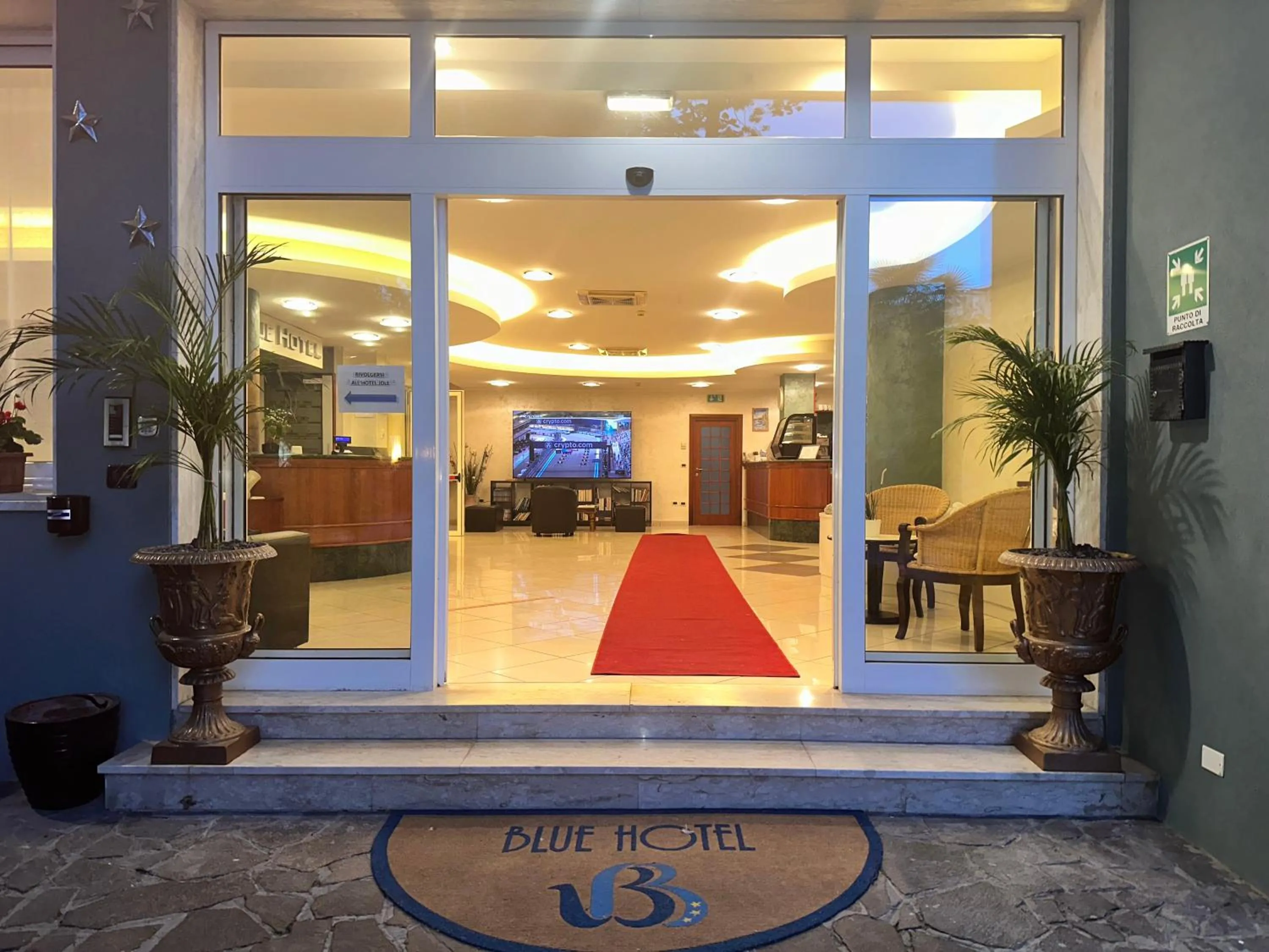 Lobby or reception in Blue Hotel