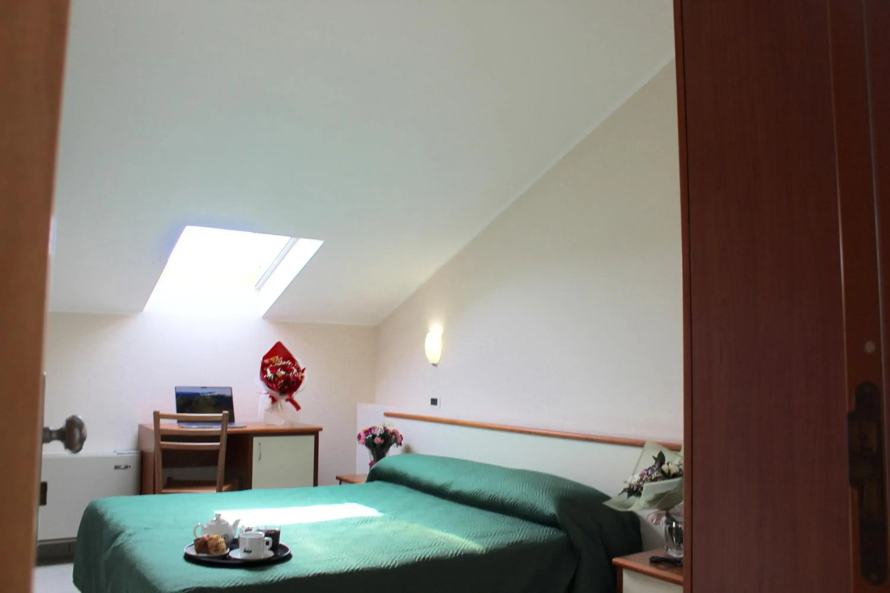 Economy Double or Twin Room in Blue Hotel Economy Double or Twin Room in Blue Hotel