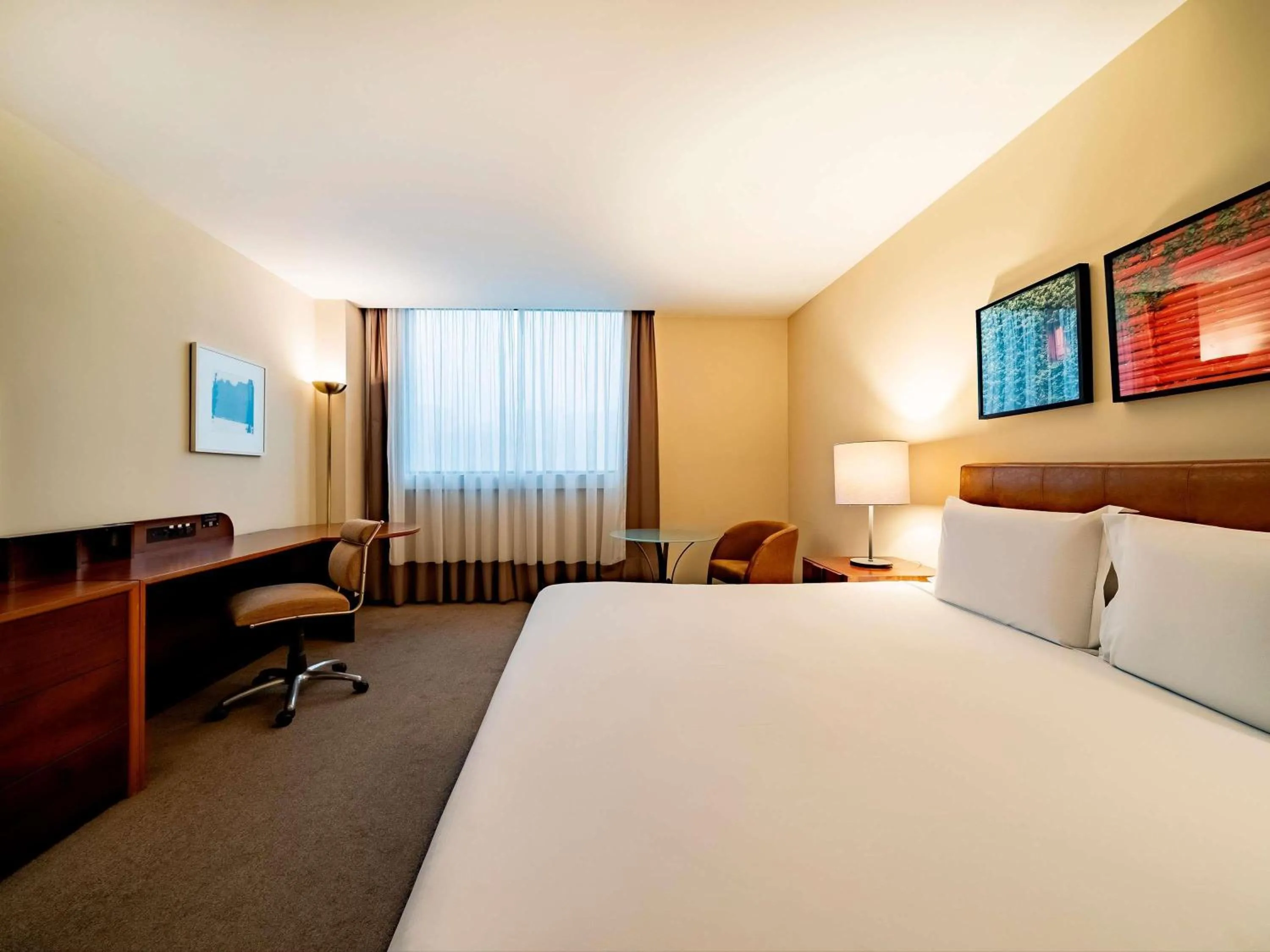 Classic Queen Room - single occupancy in Pullman Sao Paulo Guarulhos Airport