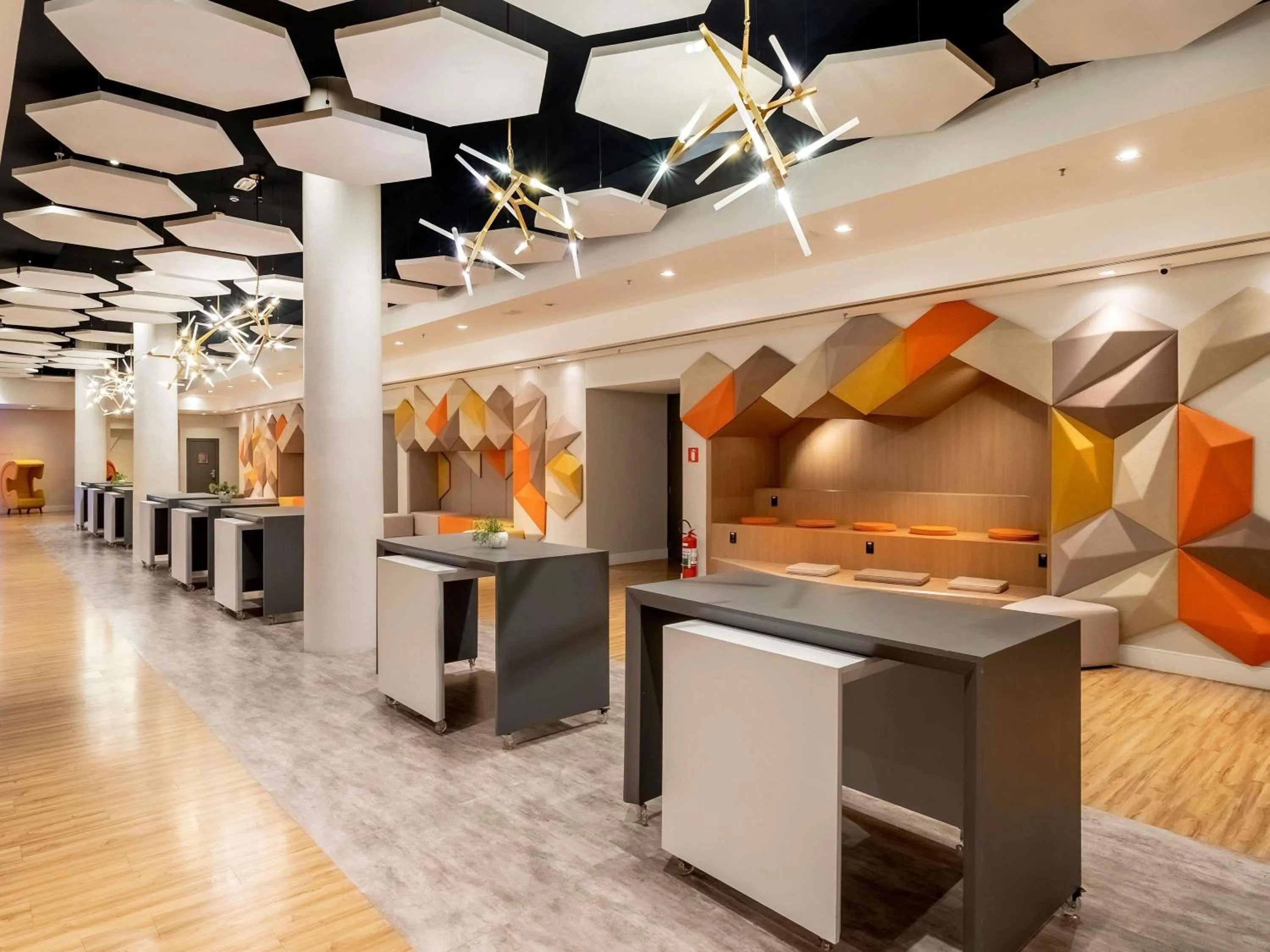 Meeting/conference room in Pullman Sao Paulo Guarulhos Airport