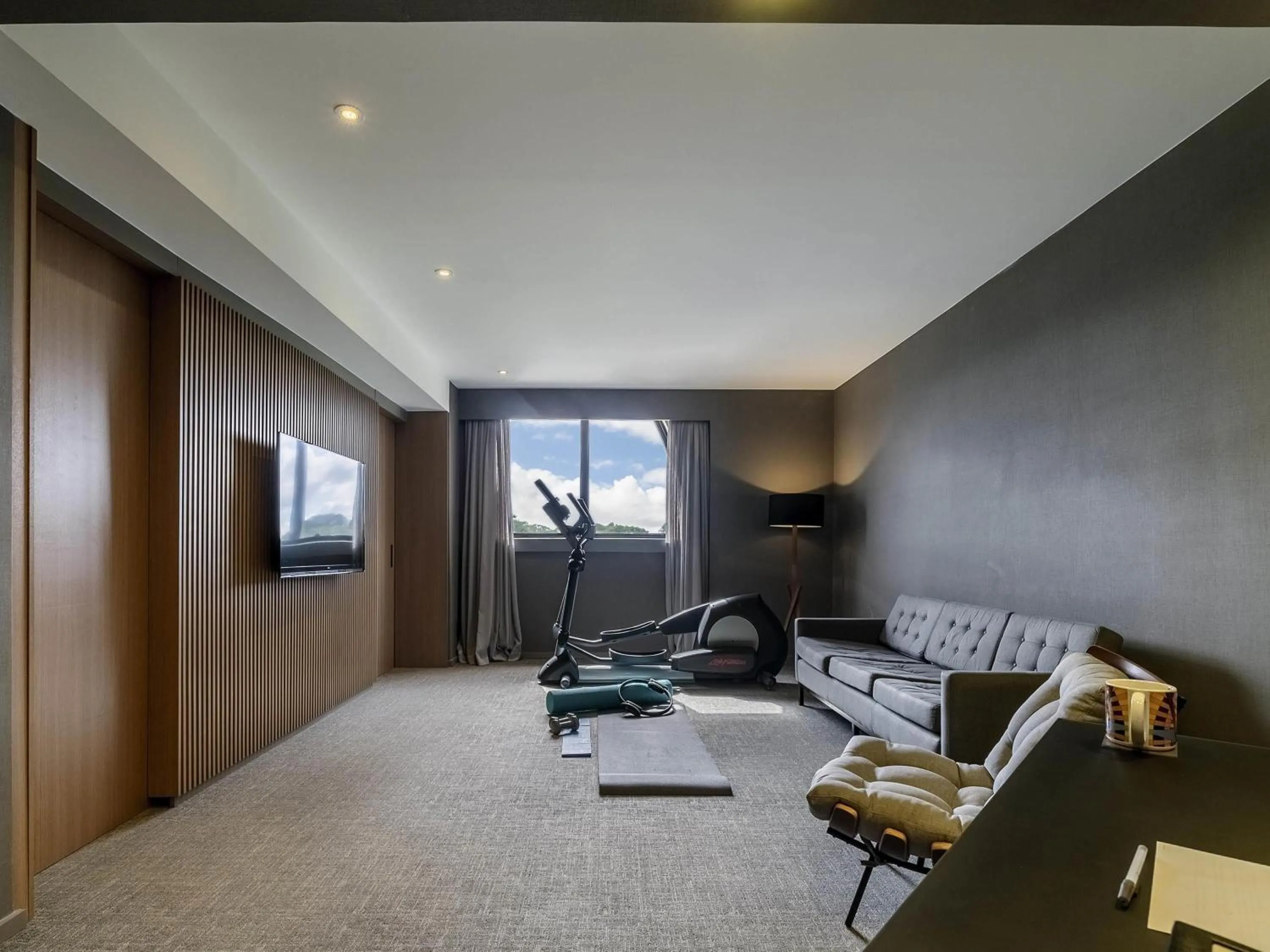 Bedroom in Pullman Sao Paulo Guarulhos Airport