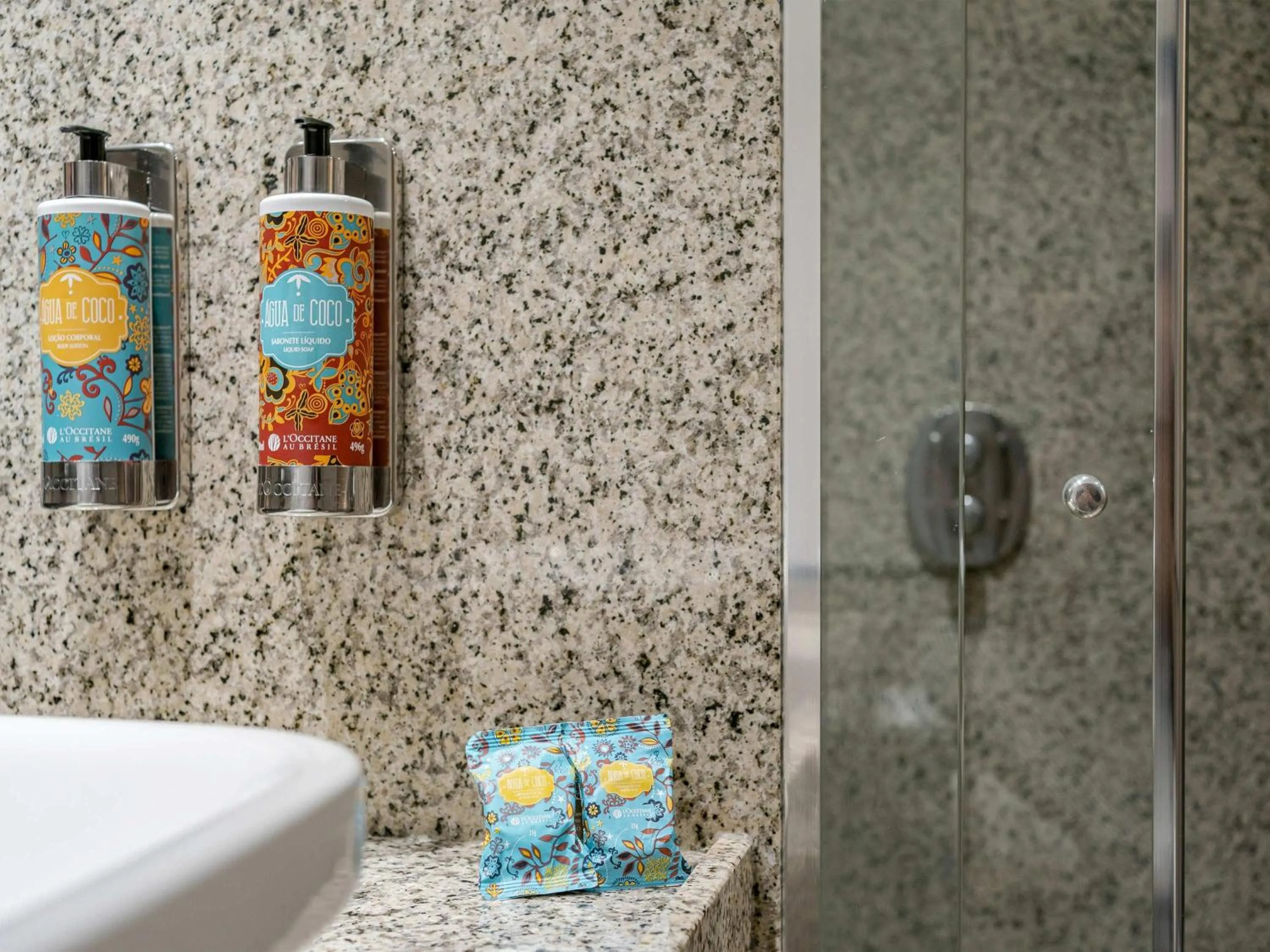 Bathroom in Pullman Sao Paulo Guarulhos Airport