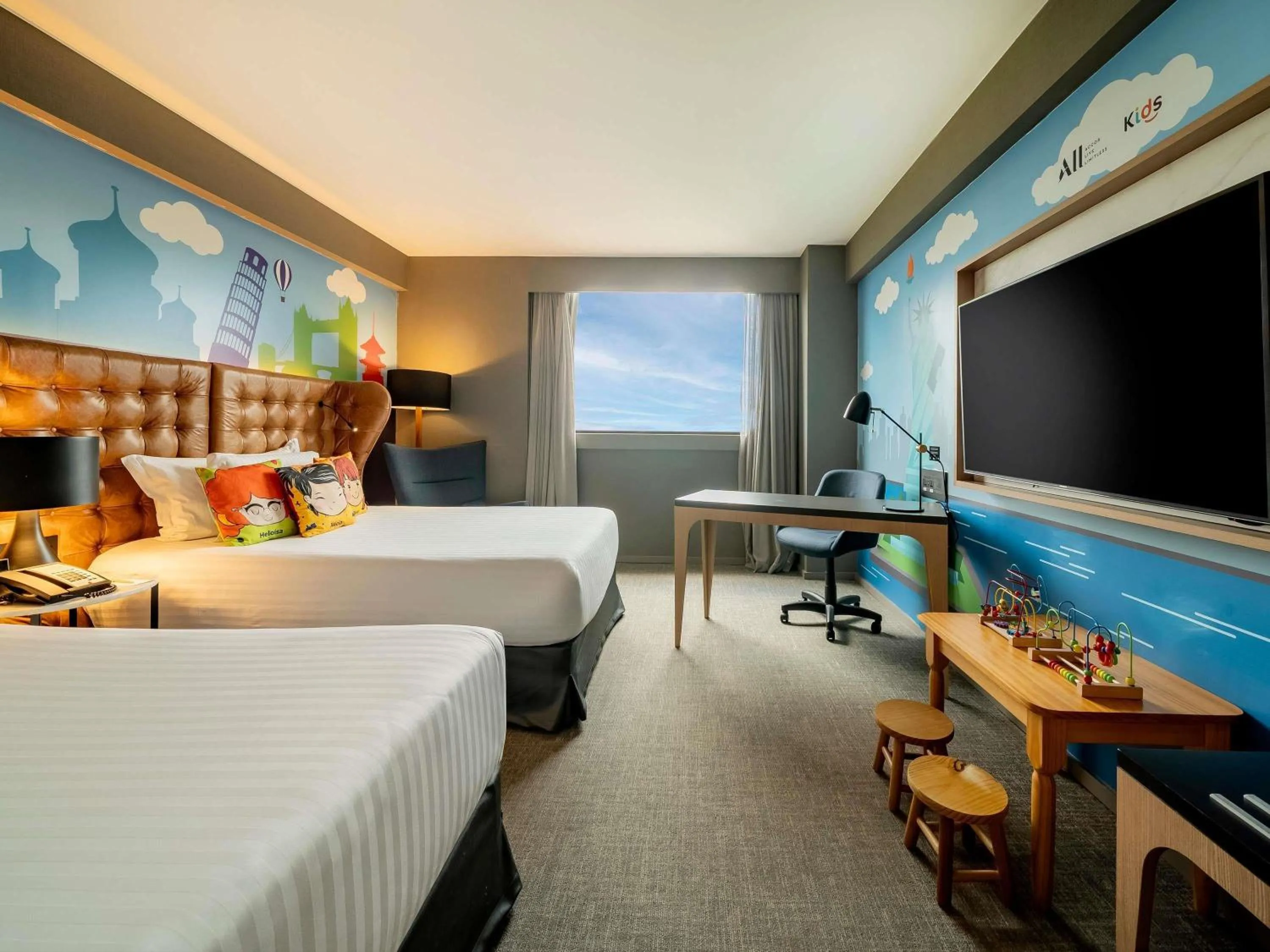 Bed in Pullman Sao Paulo Guarulhos Airport