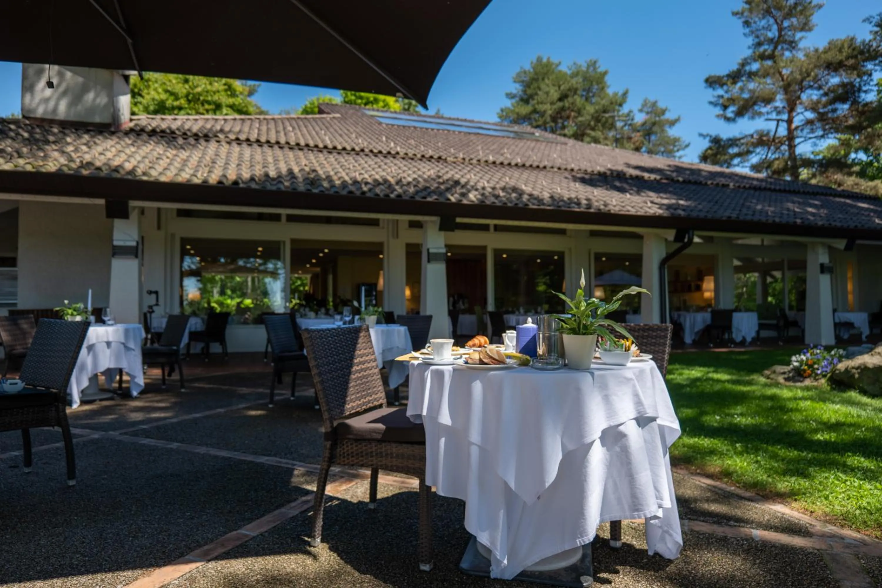 Patio in Golf Hotel La Pinetina