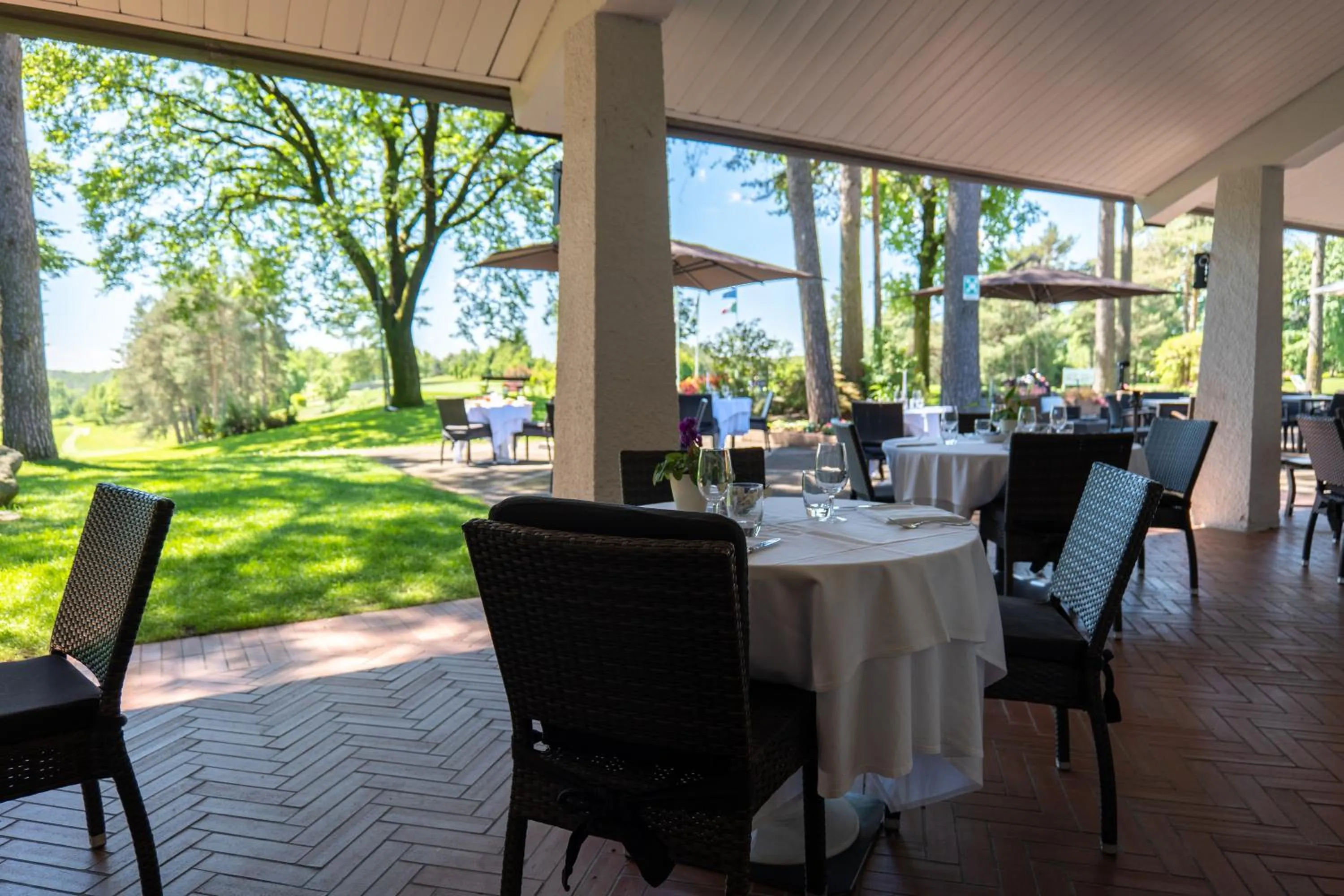 Restaurant/places to eat in Golf Hotel La Pinetina
