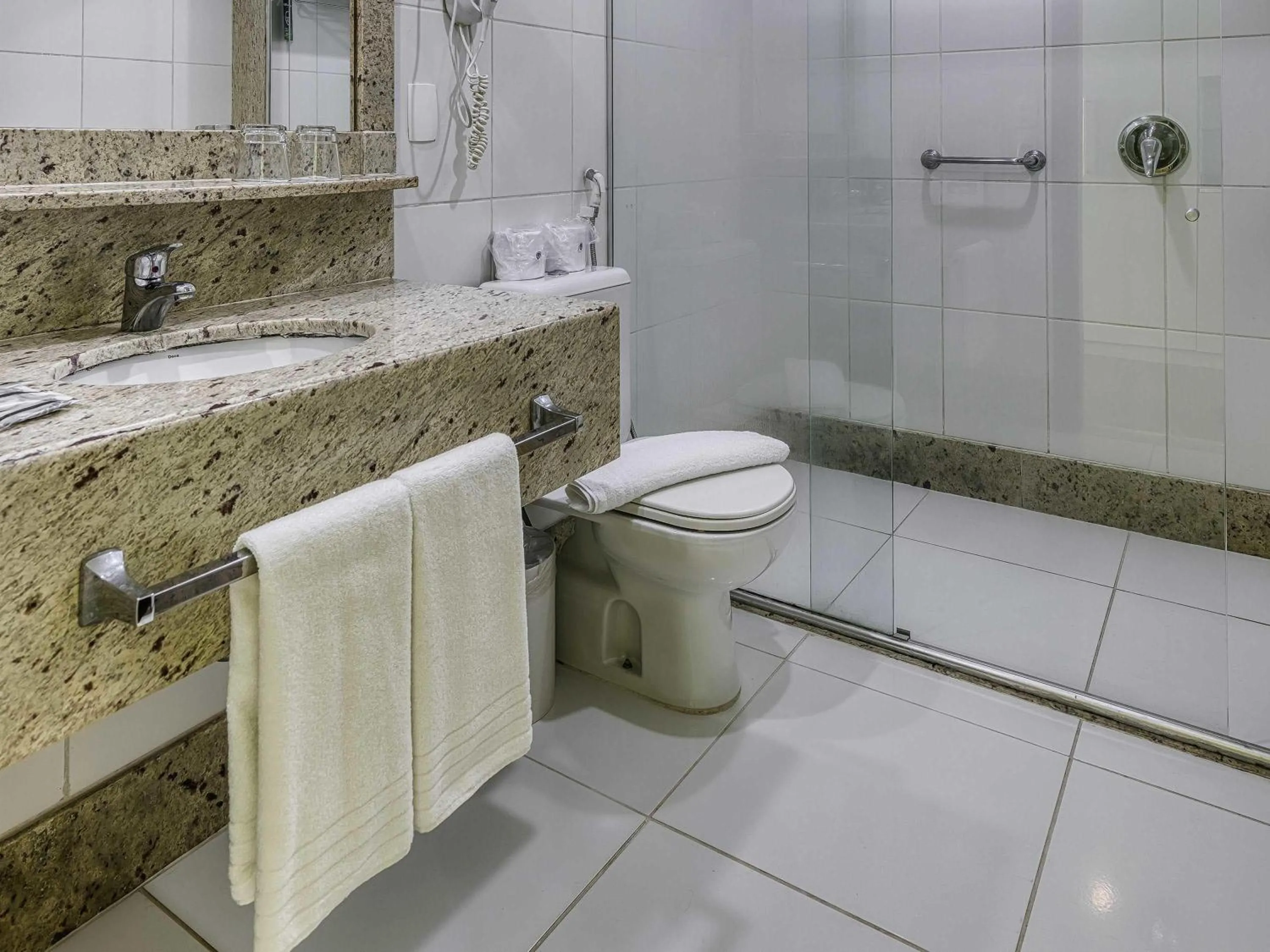 Bedroom in Caesar Business Belo Horizonte Belvedere