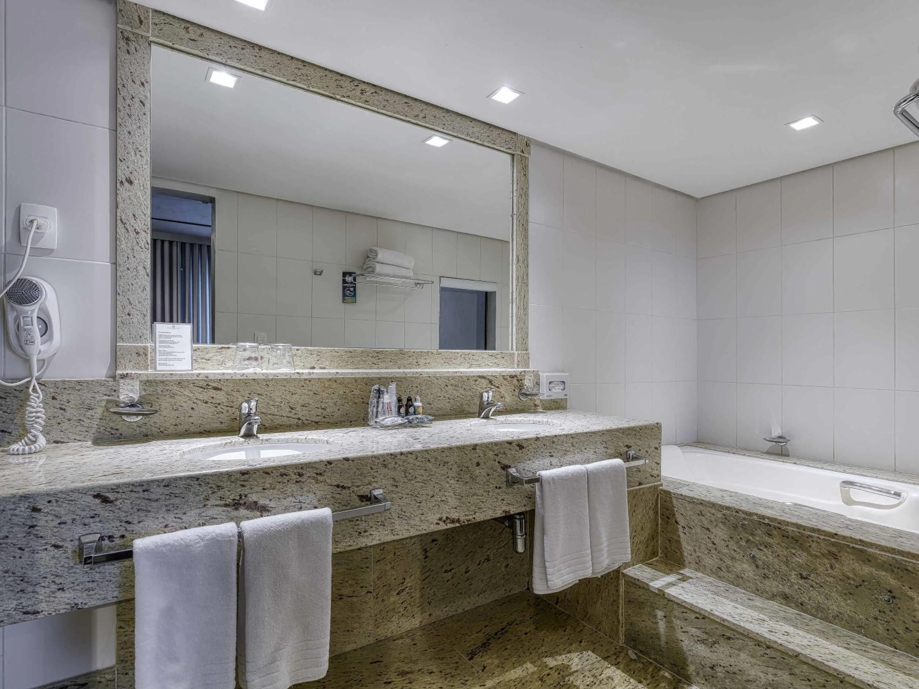 Bedroom in Caesar Business Belo Horizonte Belvedere