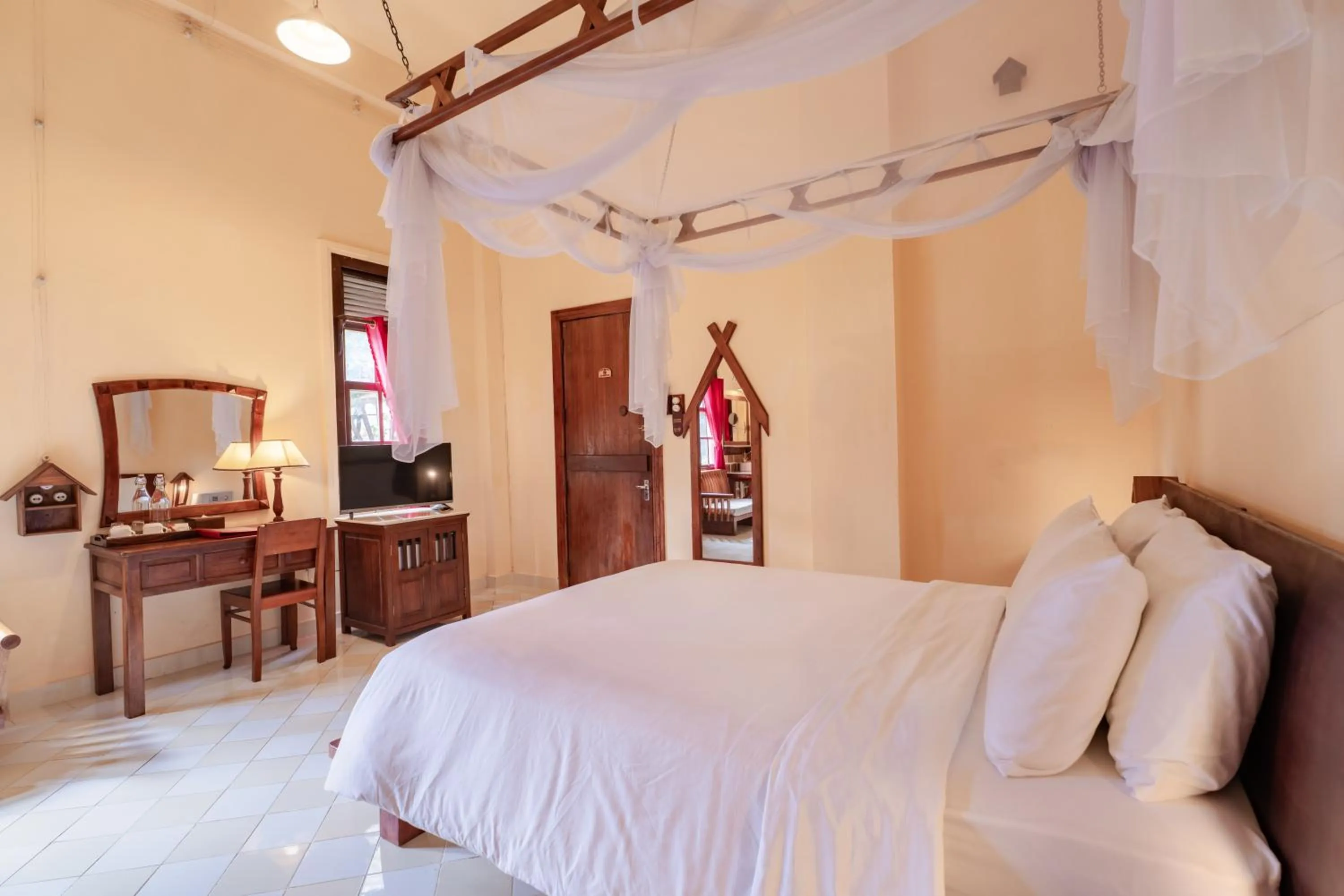 Bed in Saphir Dalat Hotel