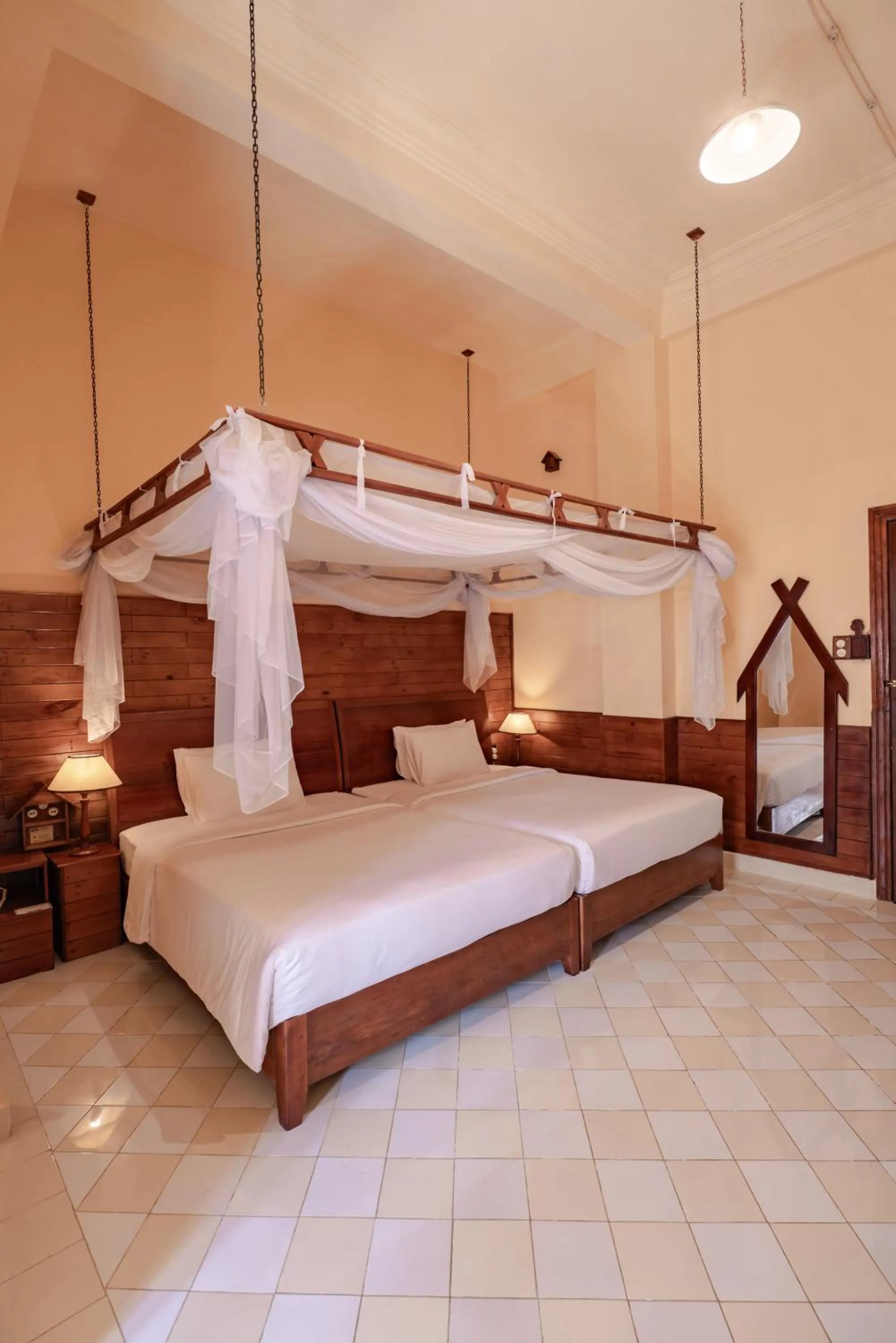 Bed in Saphir Dalat Hotel