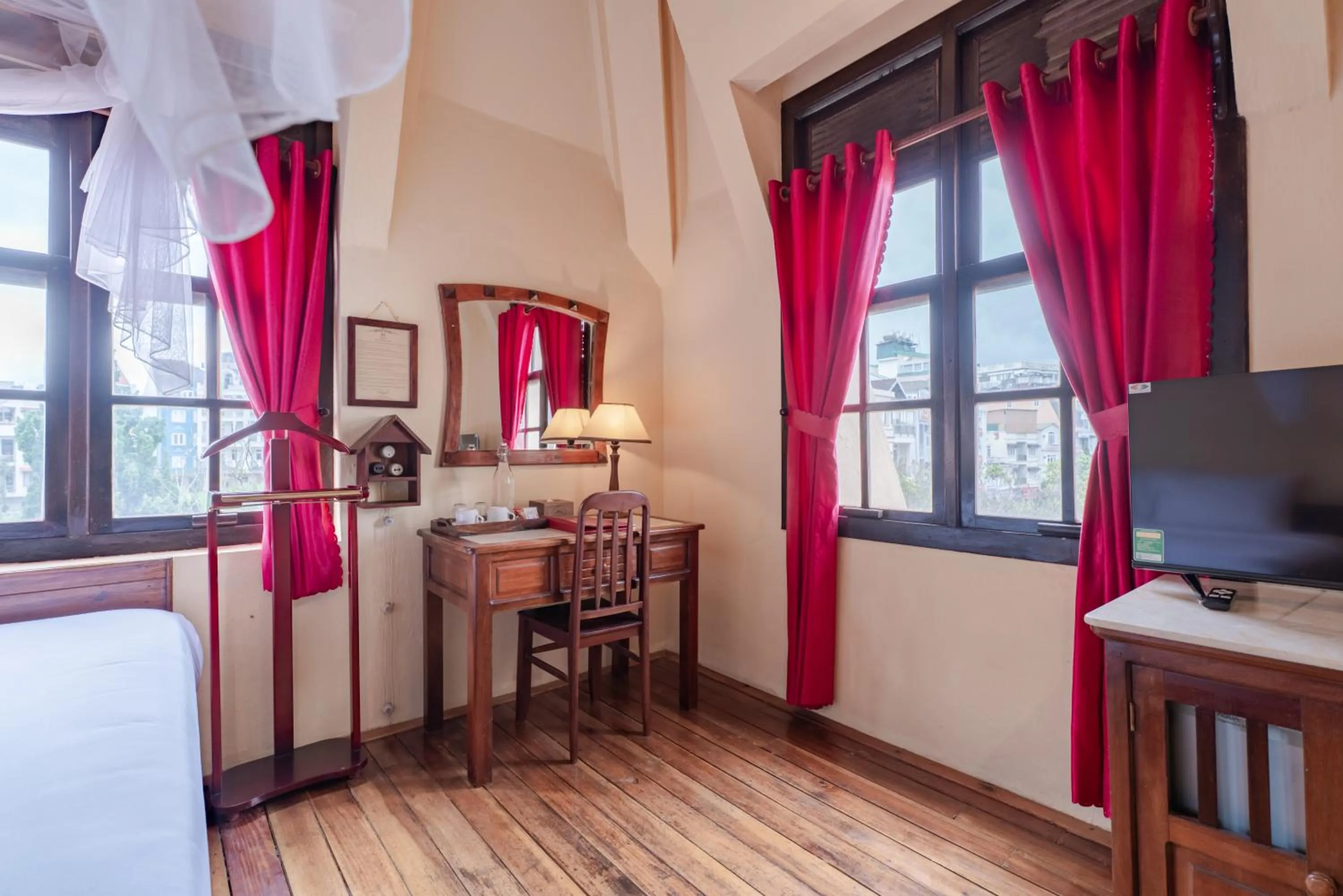 Bed in Saphir Dalat Hotel