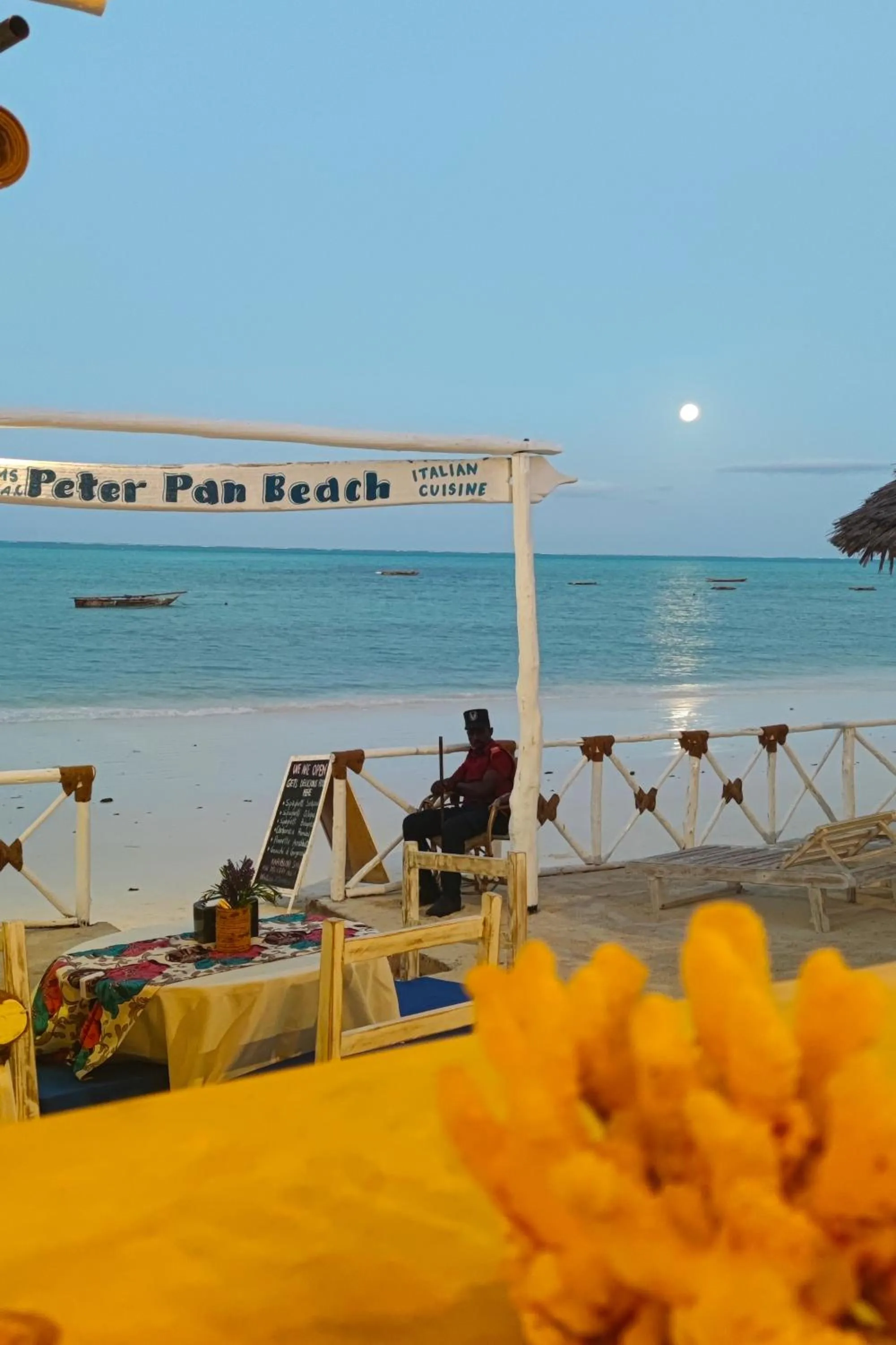 Property building in Peter Pan Beach Lodge