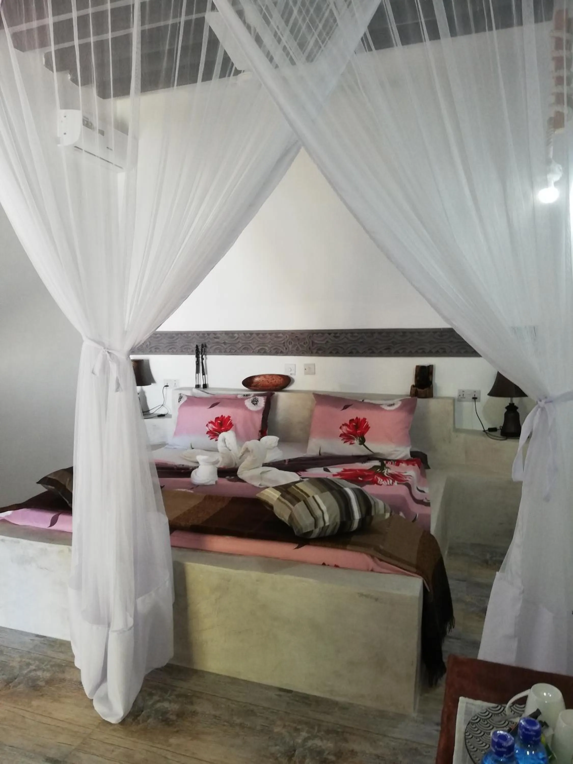 Bed in Peter Pan Beach Lodge