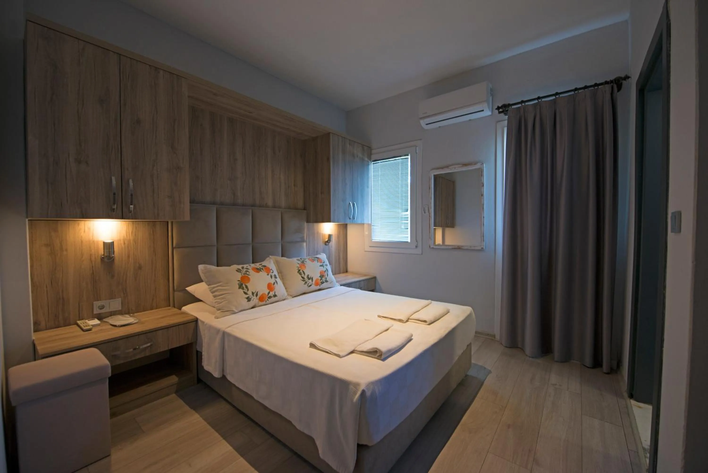 Bedroom, Bed in Hotel Centro Bodrum
