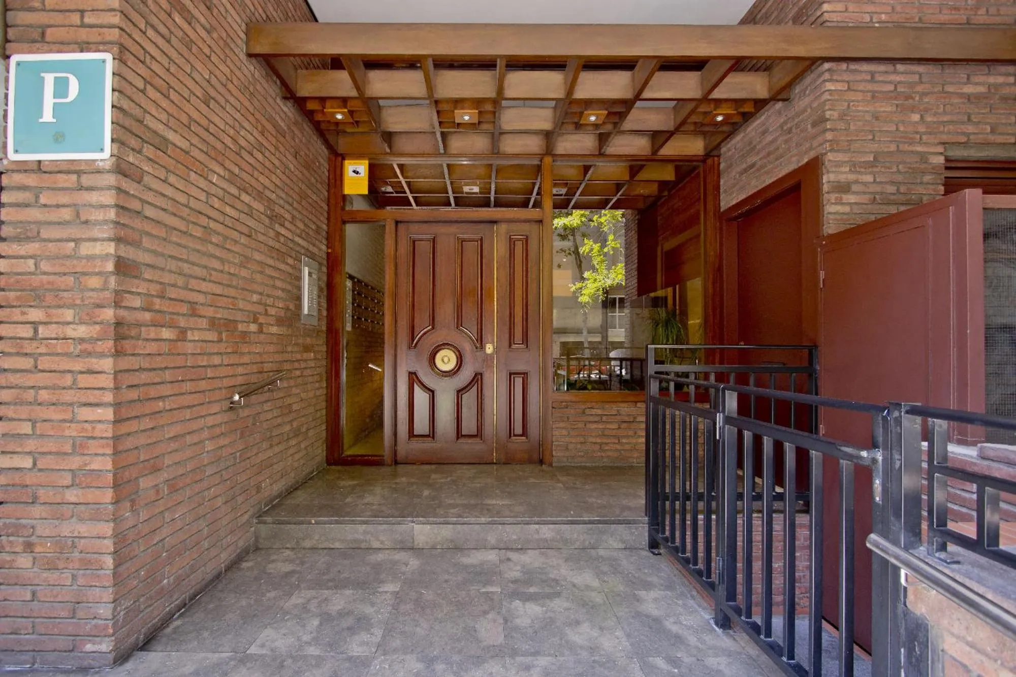 Barcelona City Seven Hostal