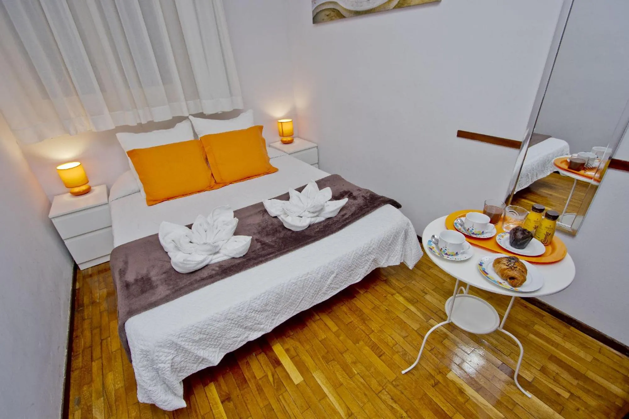 Bed in Barcelona City Seven Hostal