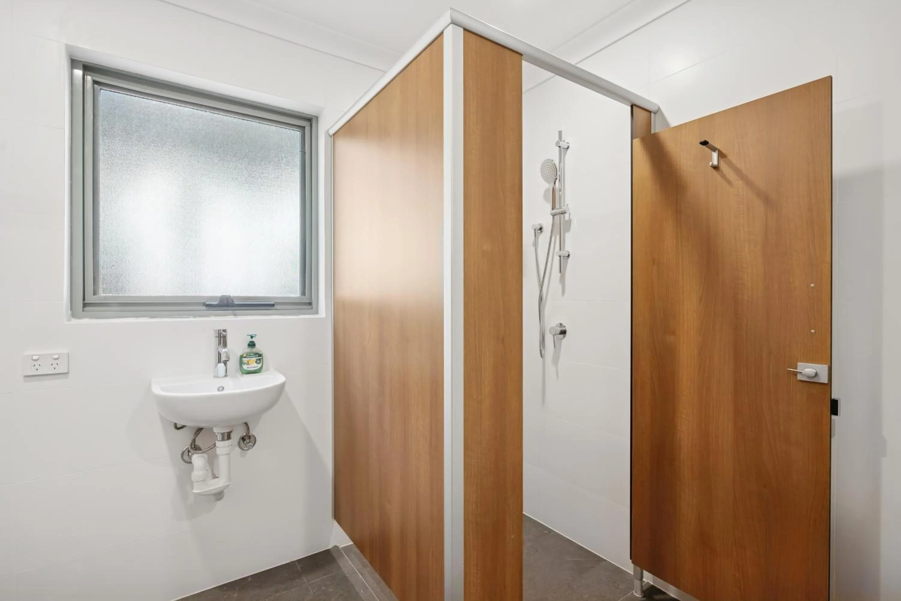 Swimming pool in Broadwater Resort Como