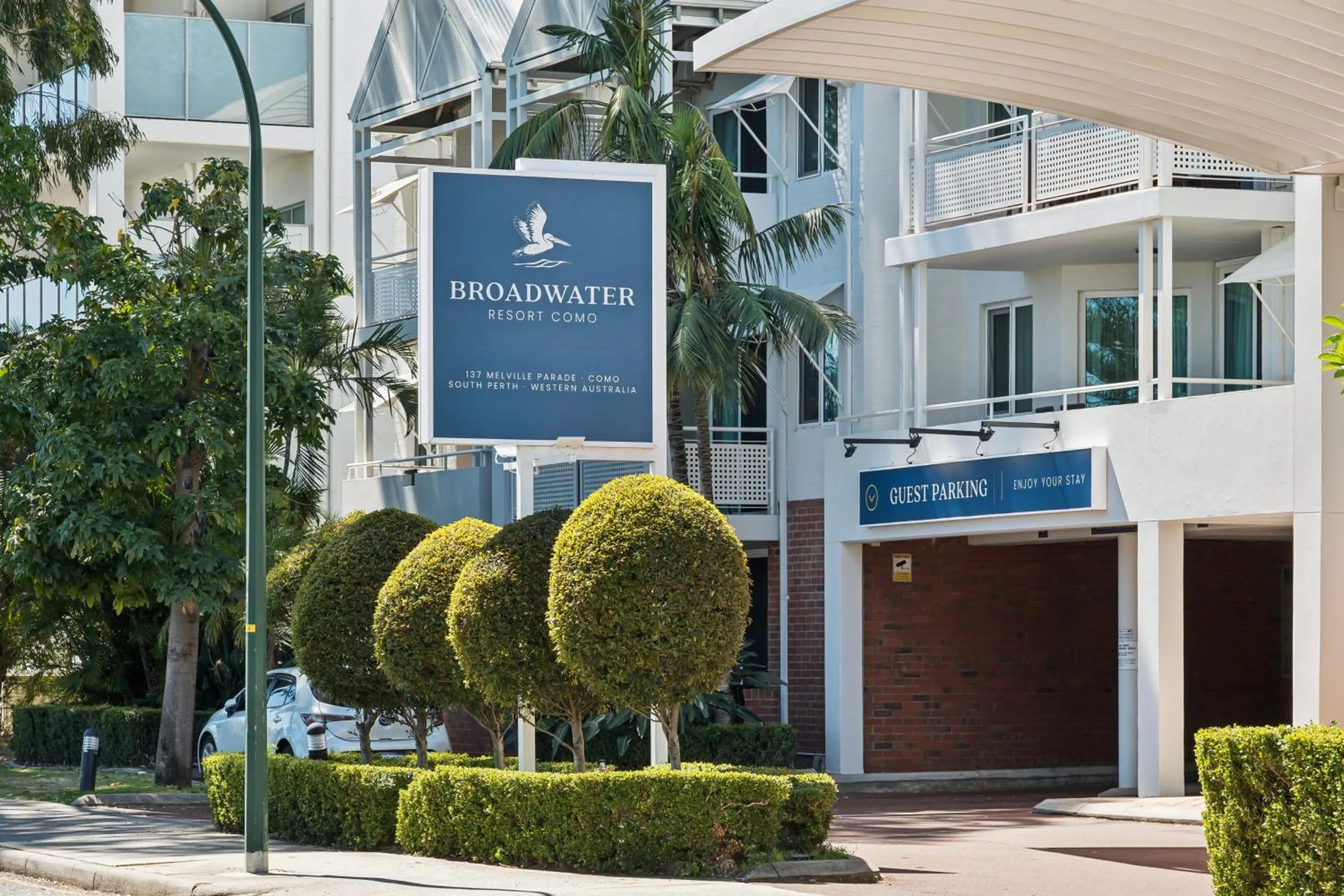 Property building in Broadwater Resort Como