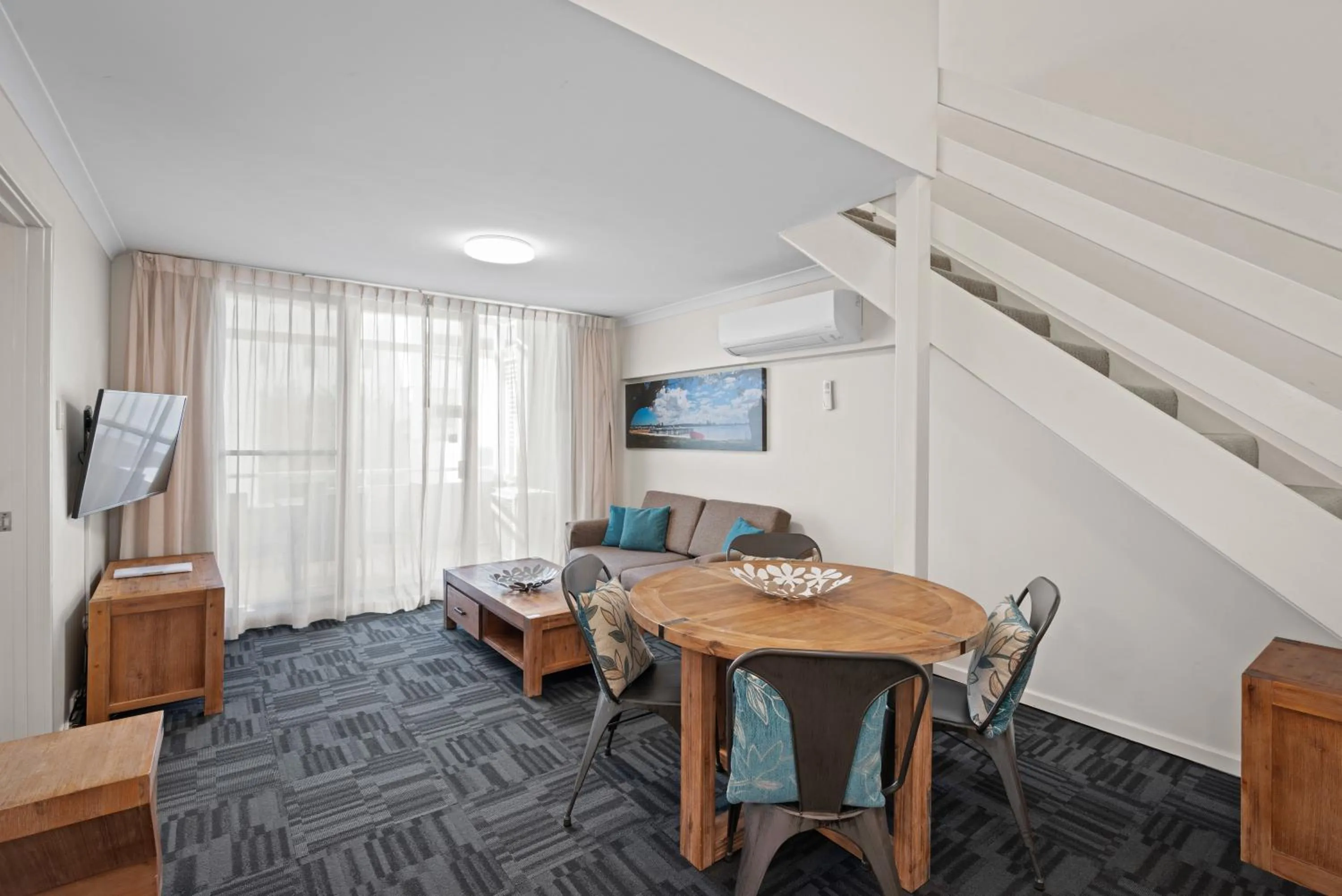 Living room in Broadwater Resort Como