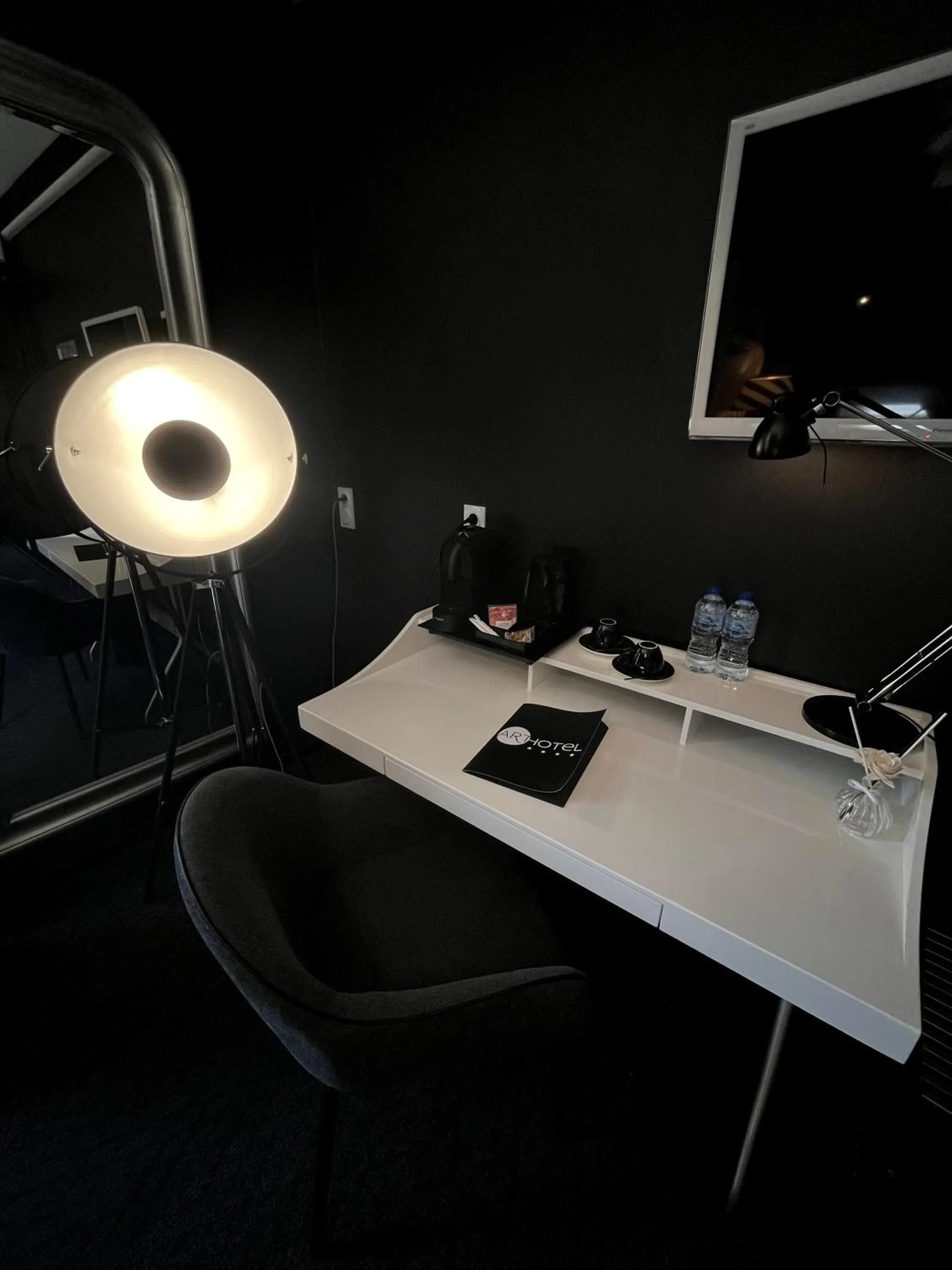 Decorative detail in Art Hotel