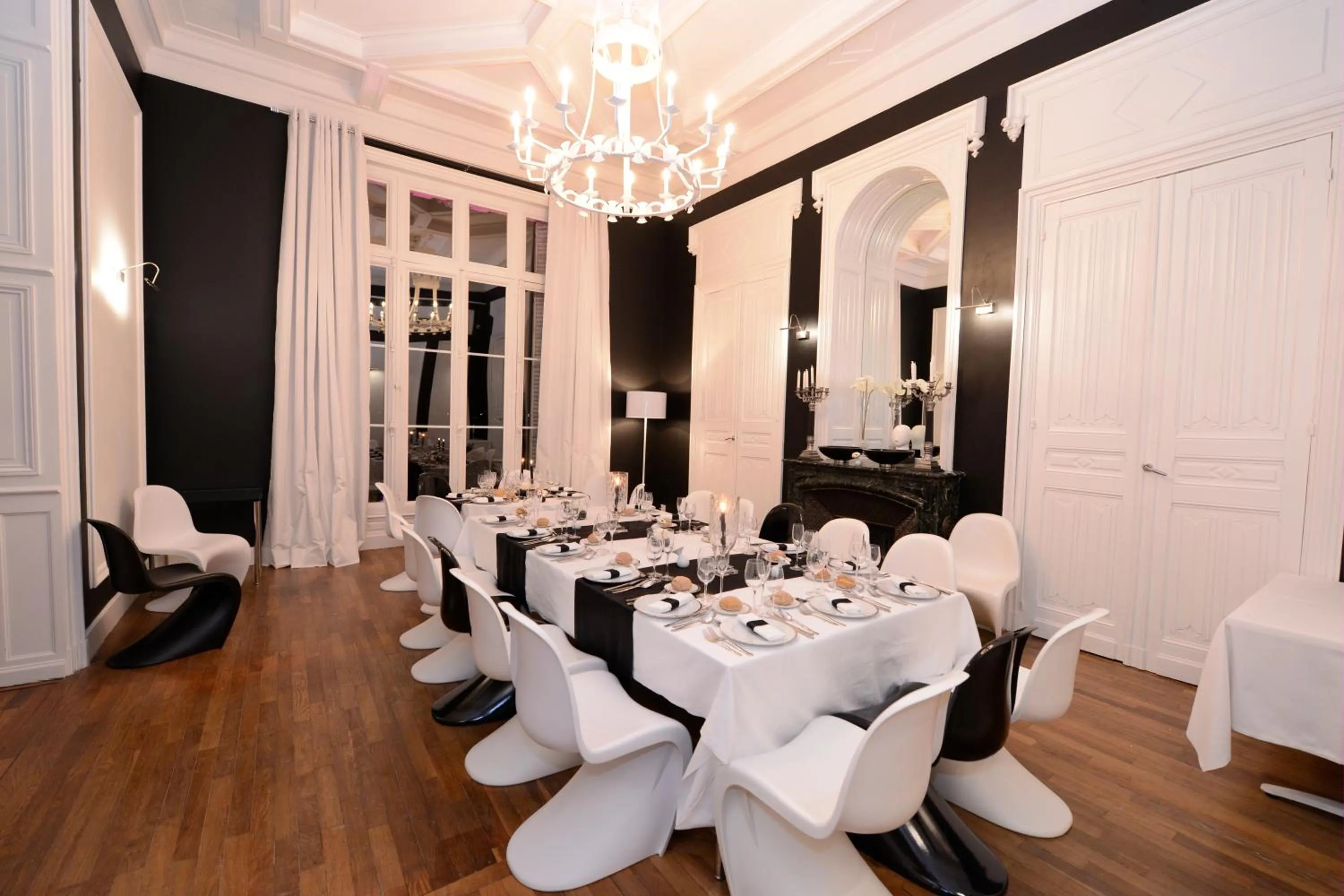 Banquet/Function facilities in Art Hotel