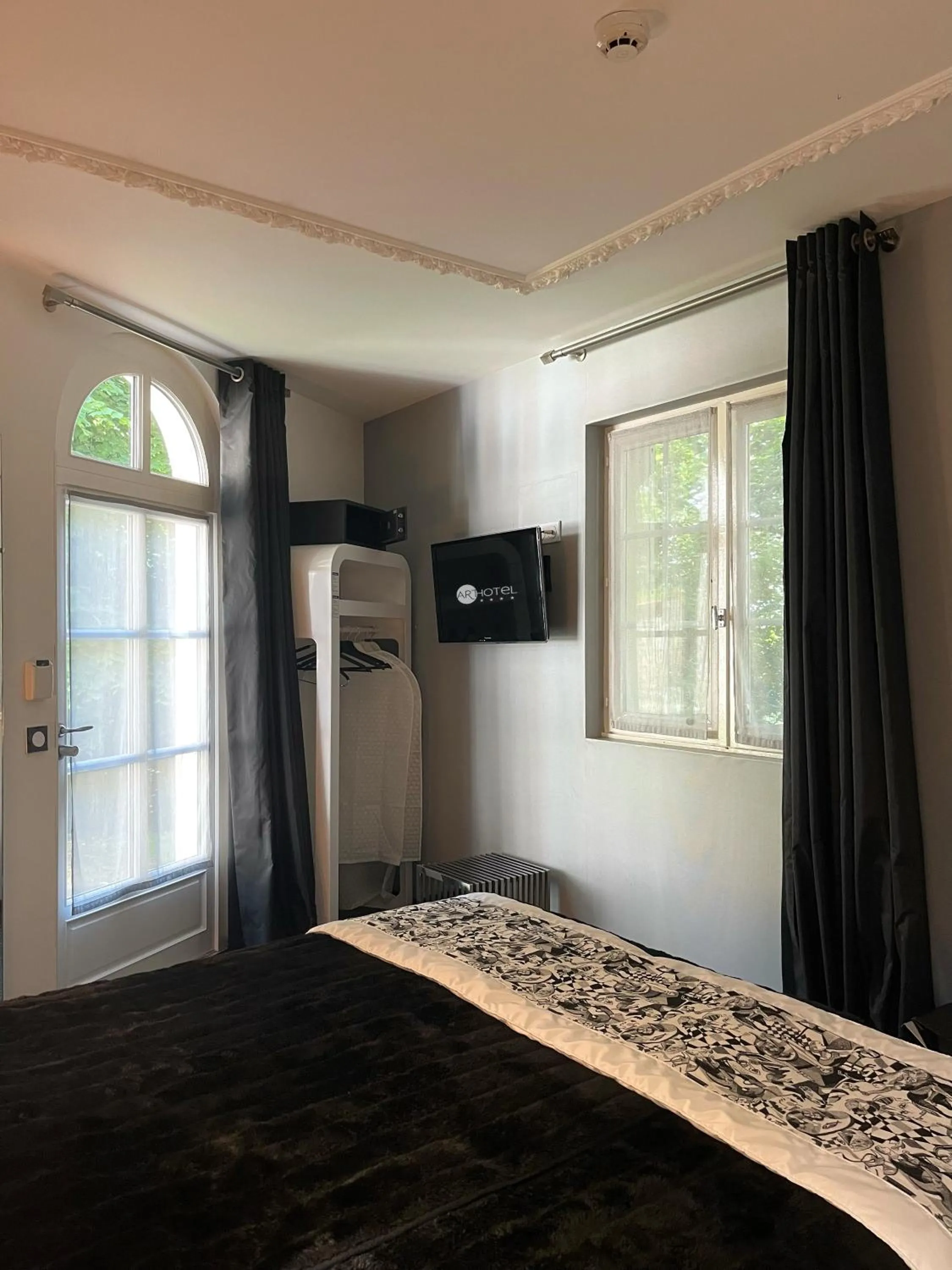 TV and multimedia in Art Hotel