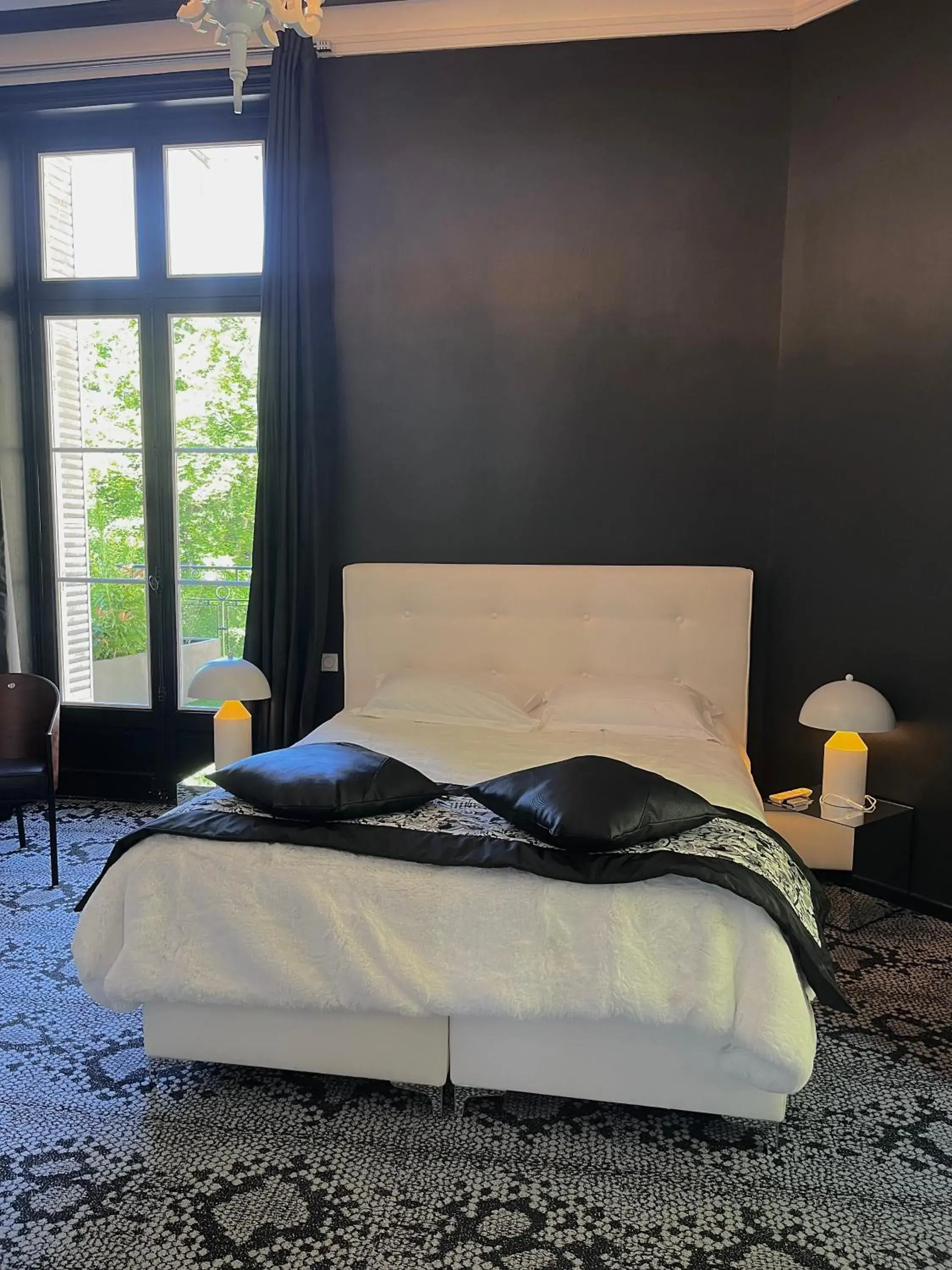 Double Room with Balcony in Art Hotel Double Room with Balcony in Art Hotel