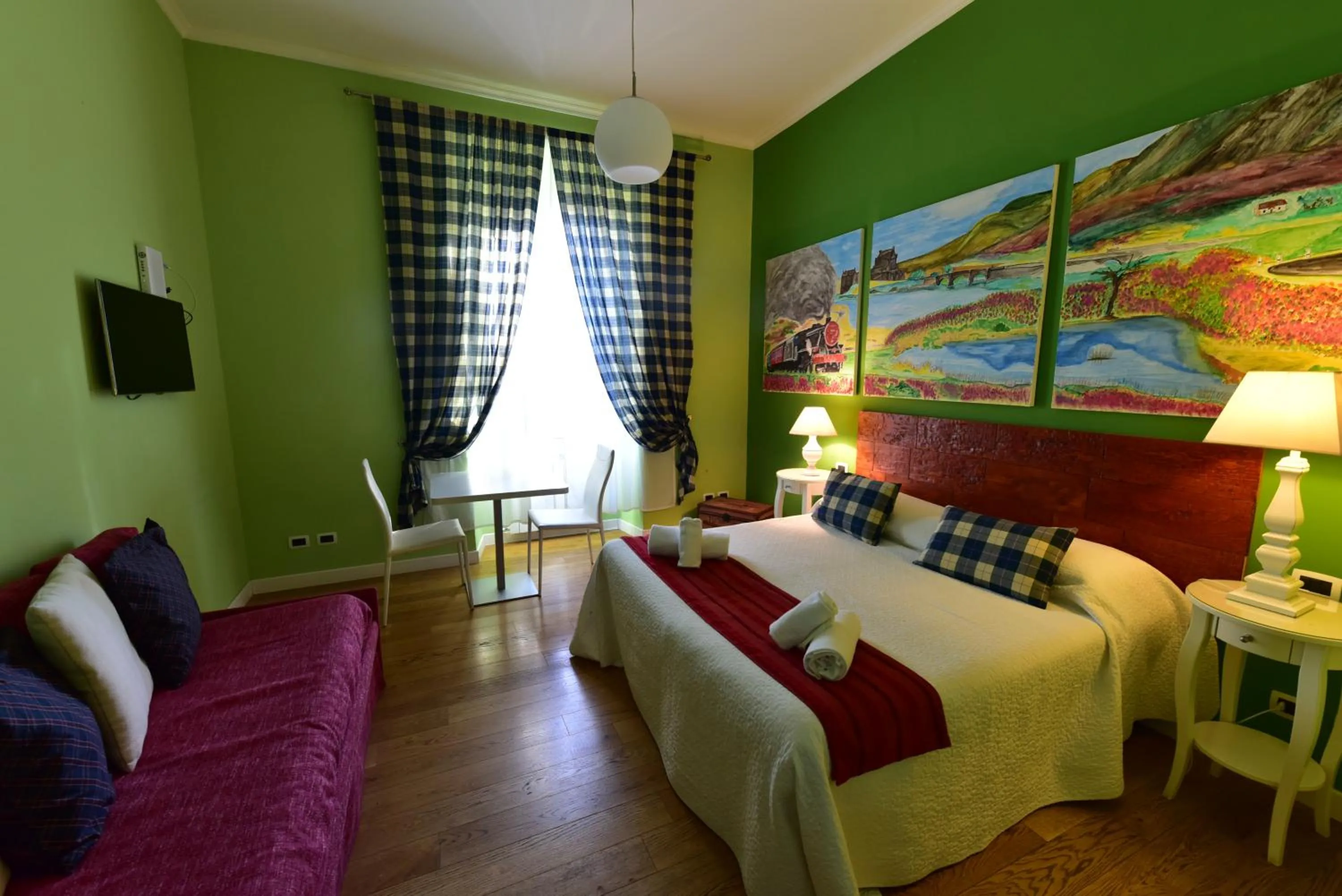 Photo of the whole room, Bed in Casa Martini