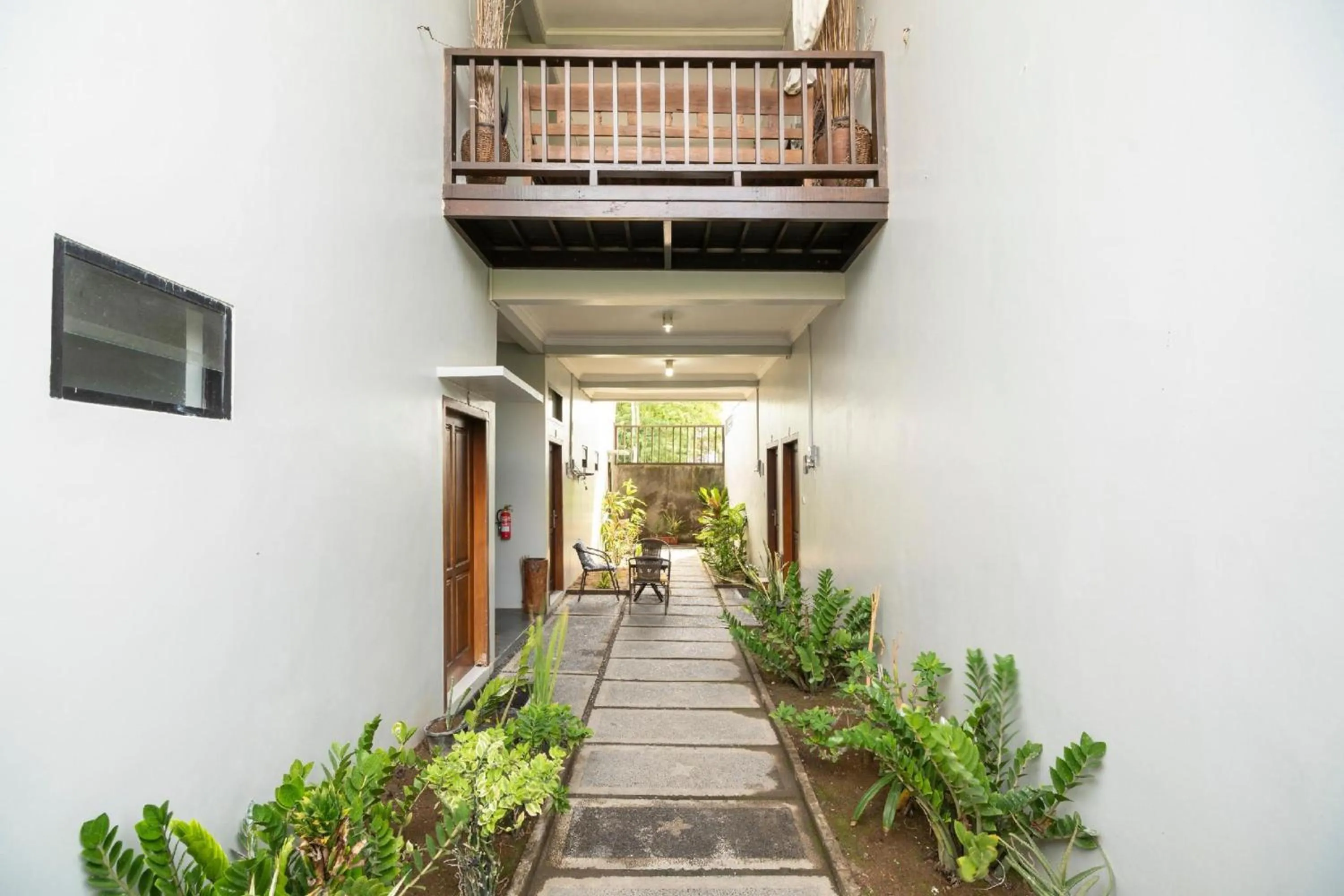 Property building in Hotel O Panen House