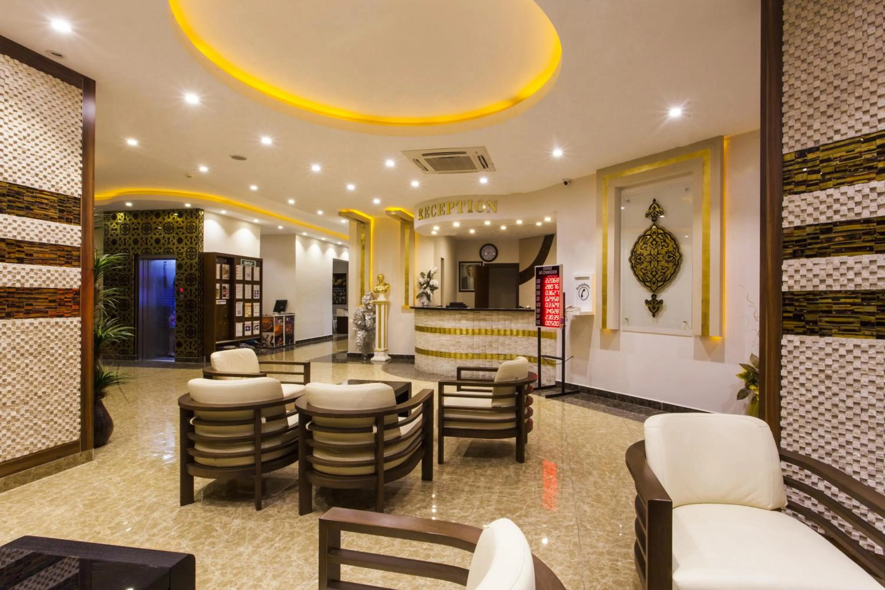 Lobby or reception in Kleopatra Ada Beach Hotel