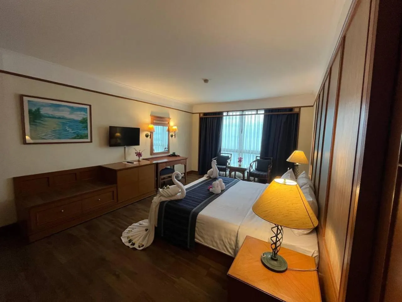 Bed in Cholchan Pattaya Beach Resort - SHA Extra Plus
