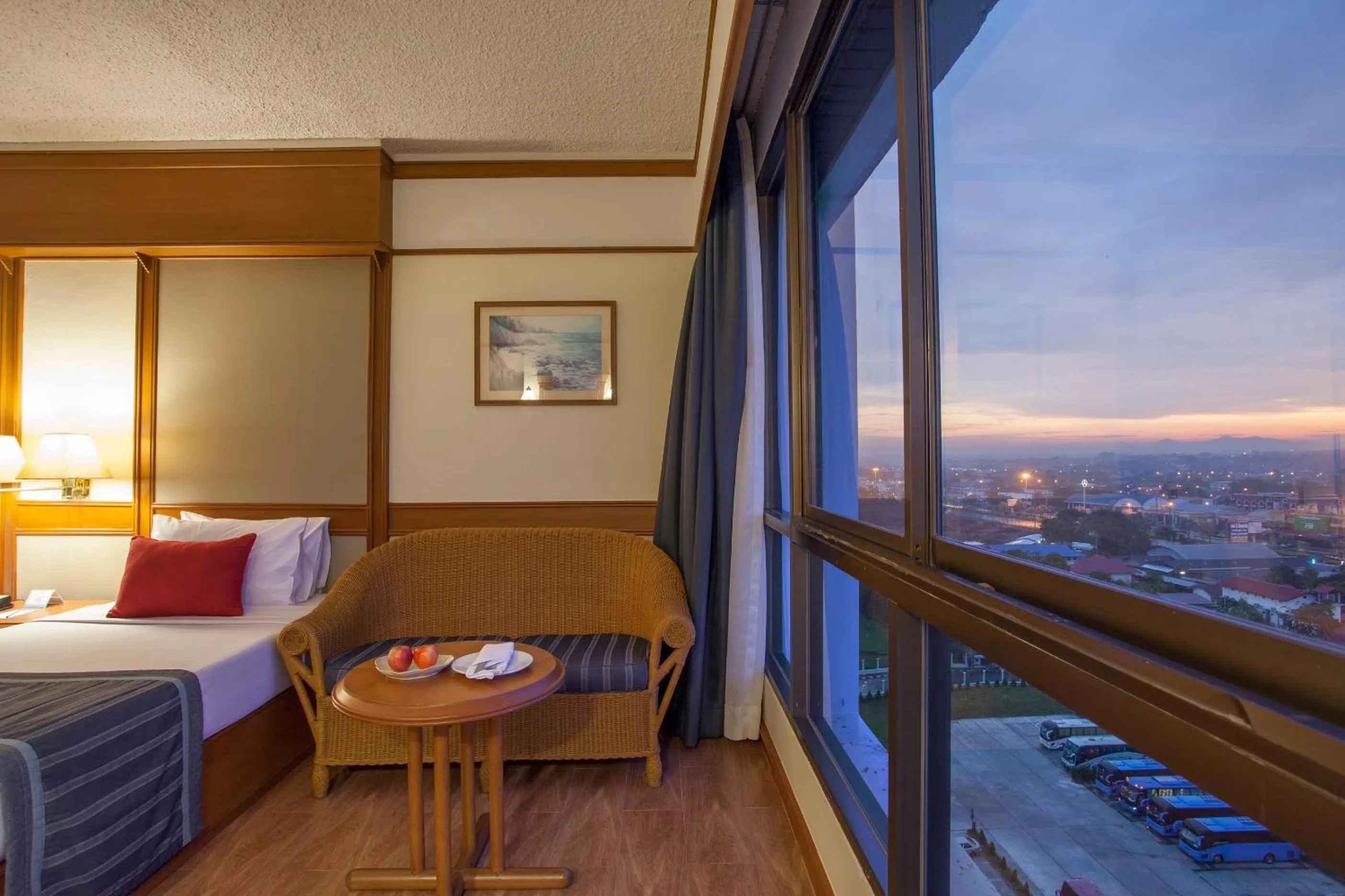 Seating area, Bed in Cholchan Pattaya Beach Resort - SHA Extra Plus