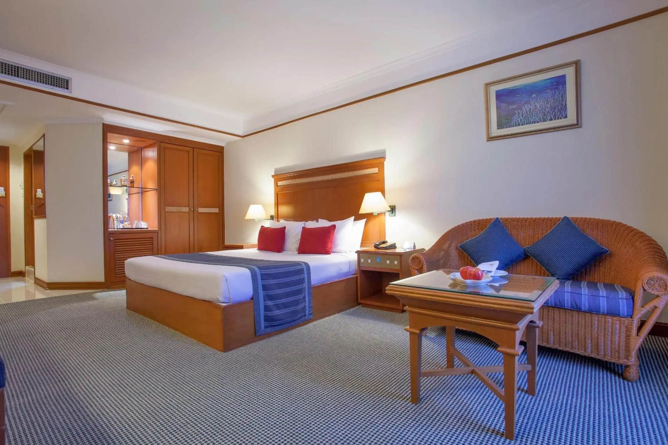 Superior Double or Twin Room with Garden View in Cholchan Pattaya Beach Resort - SHA Extra Plus Superior Double or Twin Room with Garden View in Cholchan Pattaya Beach Resort - SHA Extra Plus