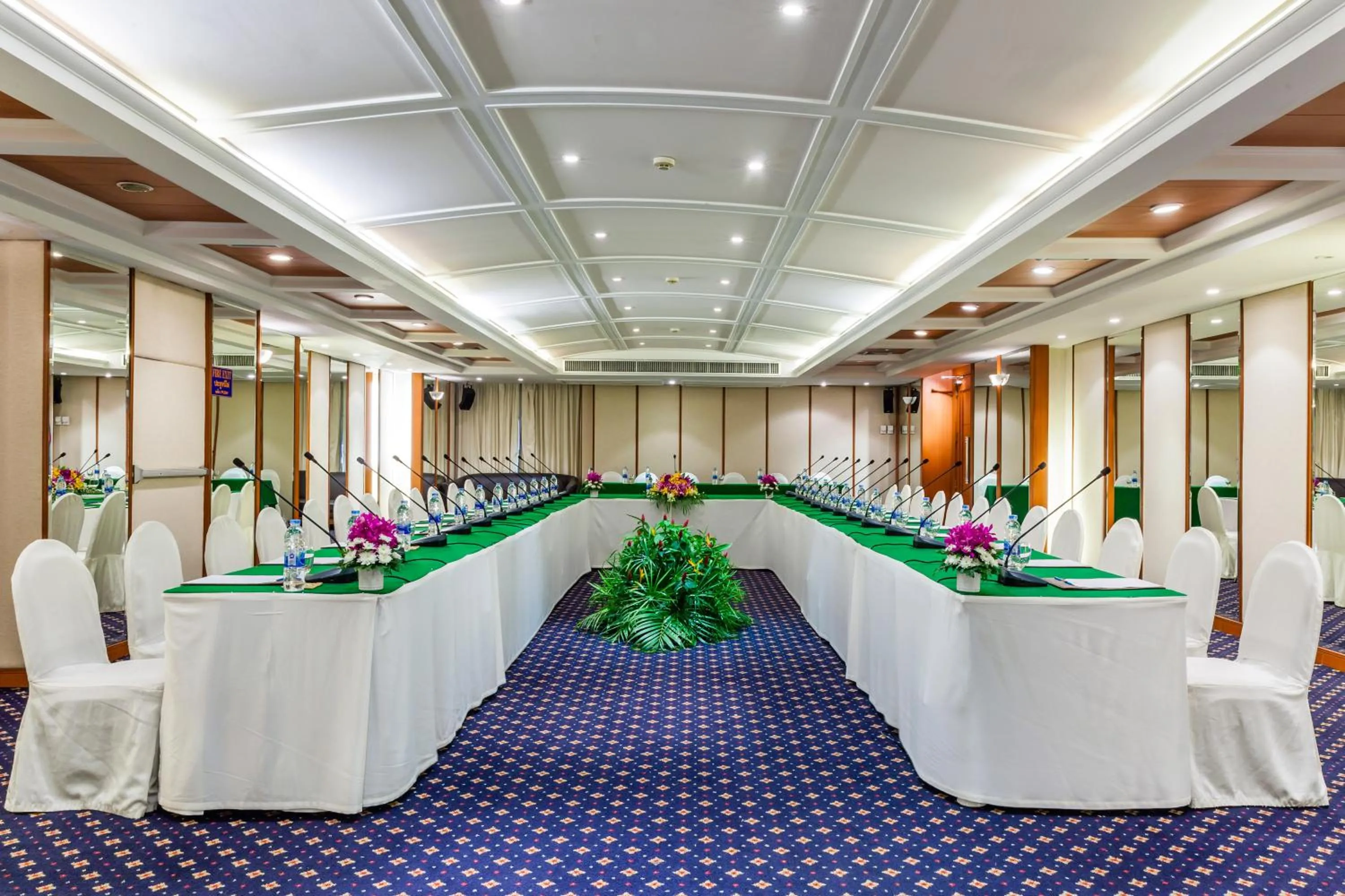 Meeting/conference room in Cholchan Pattaya Beach Resort - SHA Extra Plus
