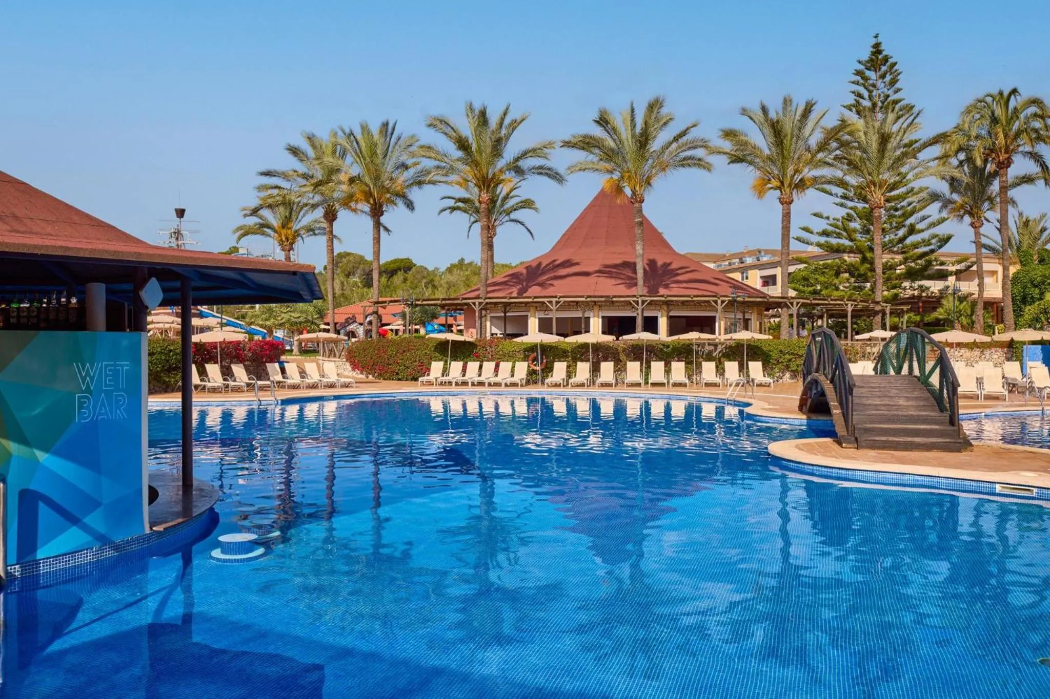 Swimming pool in Zafiro Can Picafort