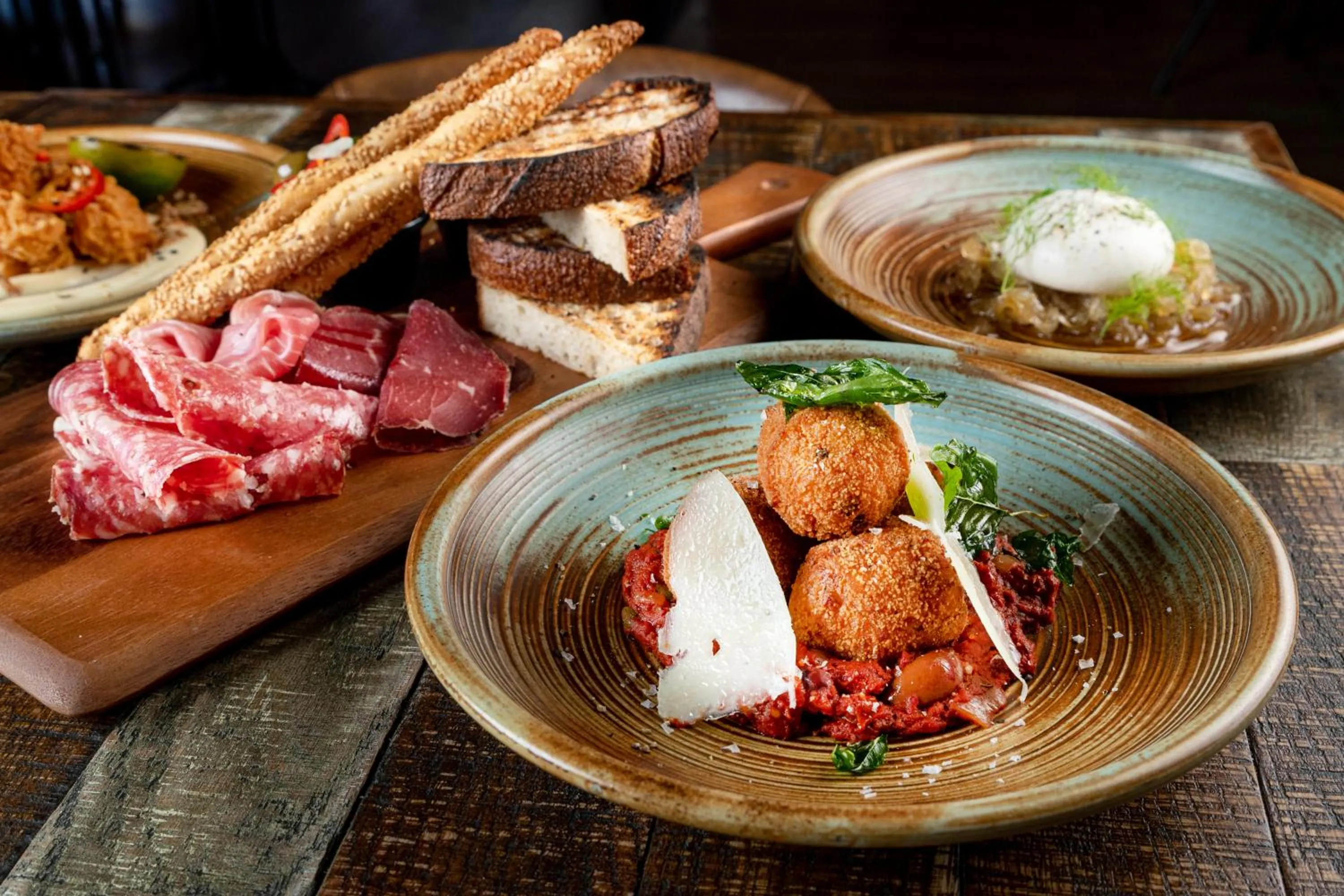 Restaurant/places to eat in Rydges Sydney Central