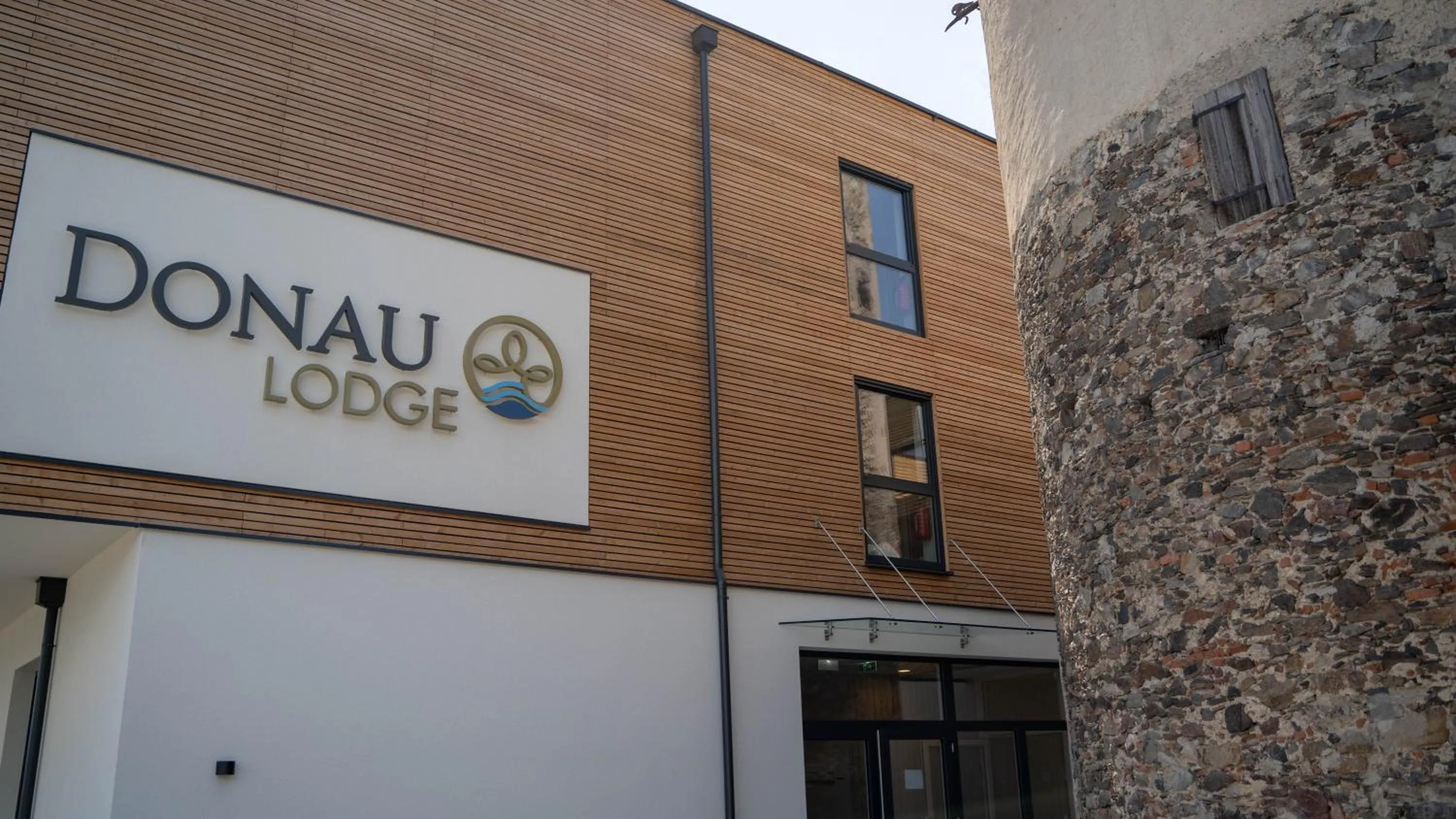 Property logo or sign in Donau Lodge