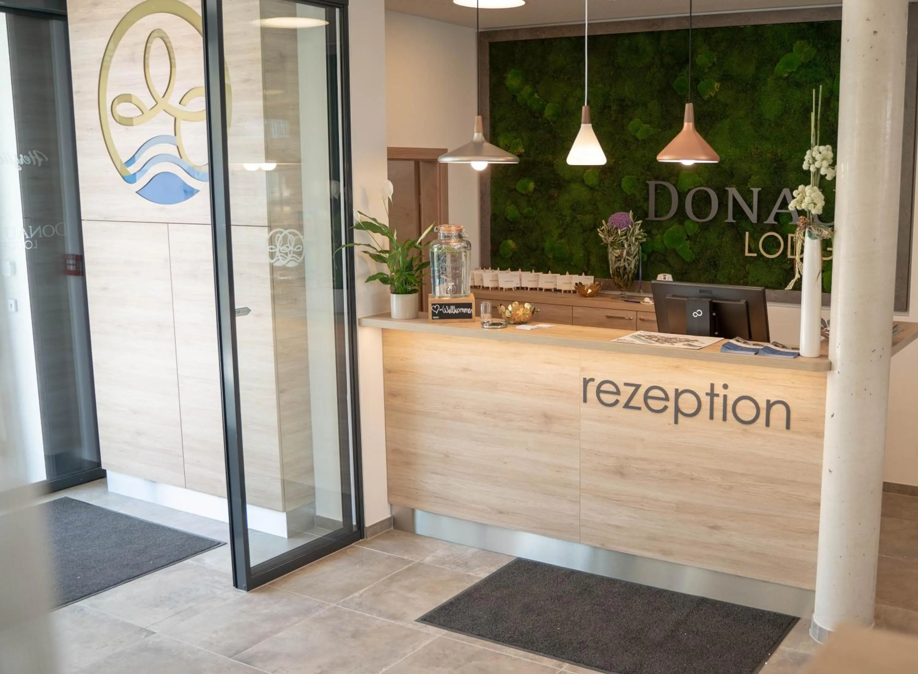 Lobby or reception in Donau Lodge