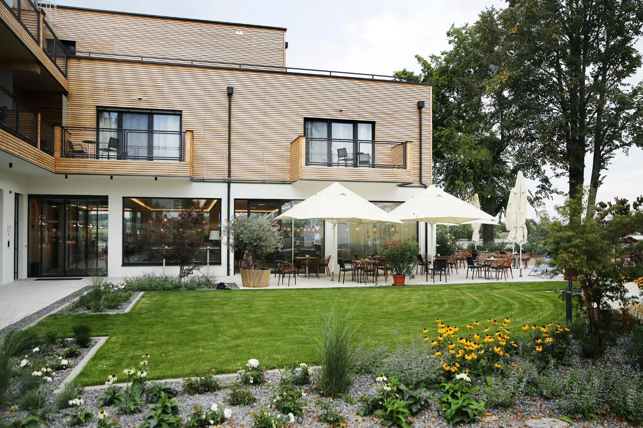 Garden in Donau Lodge