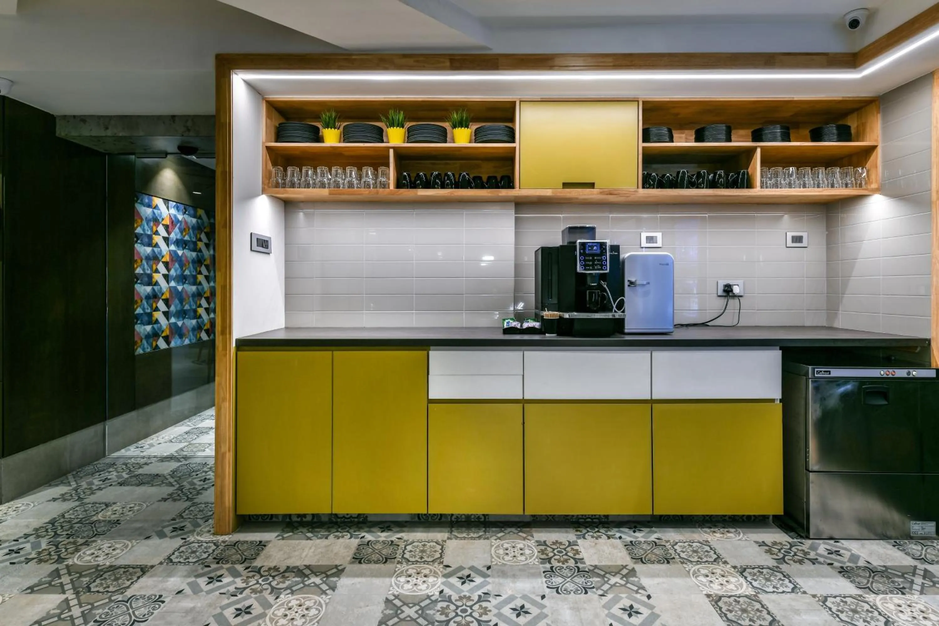 Communal kitchen in Indie Stays, BKC