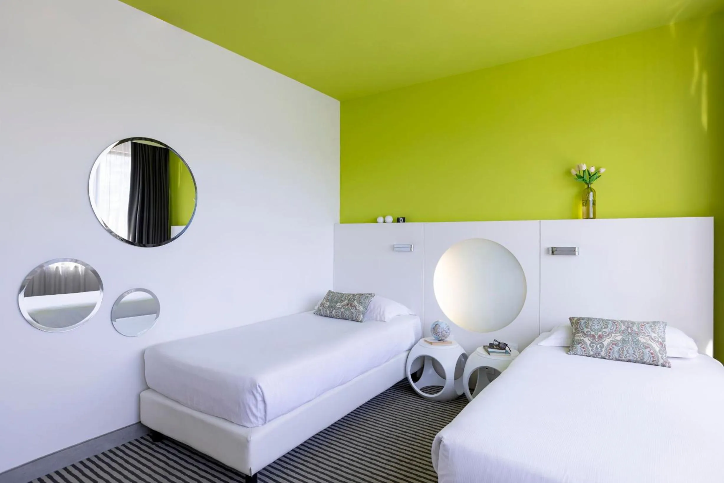 Bedroom, Bed in The Caesar Roma