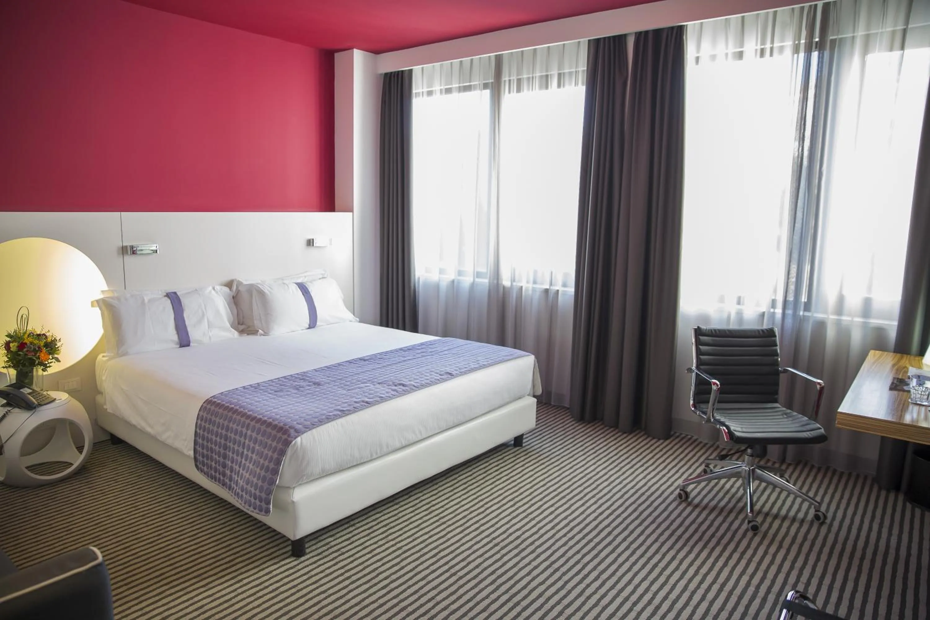 Bed in The Caesar Roma