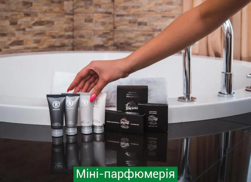 Bathroom in Hotel & Spa NEMO with dolphins