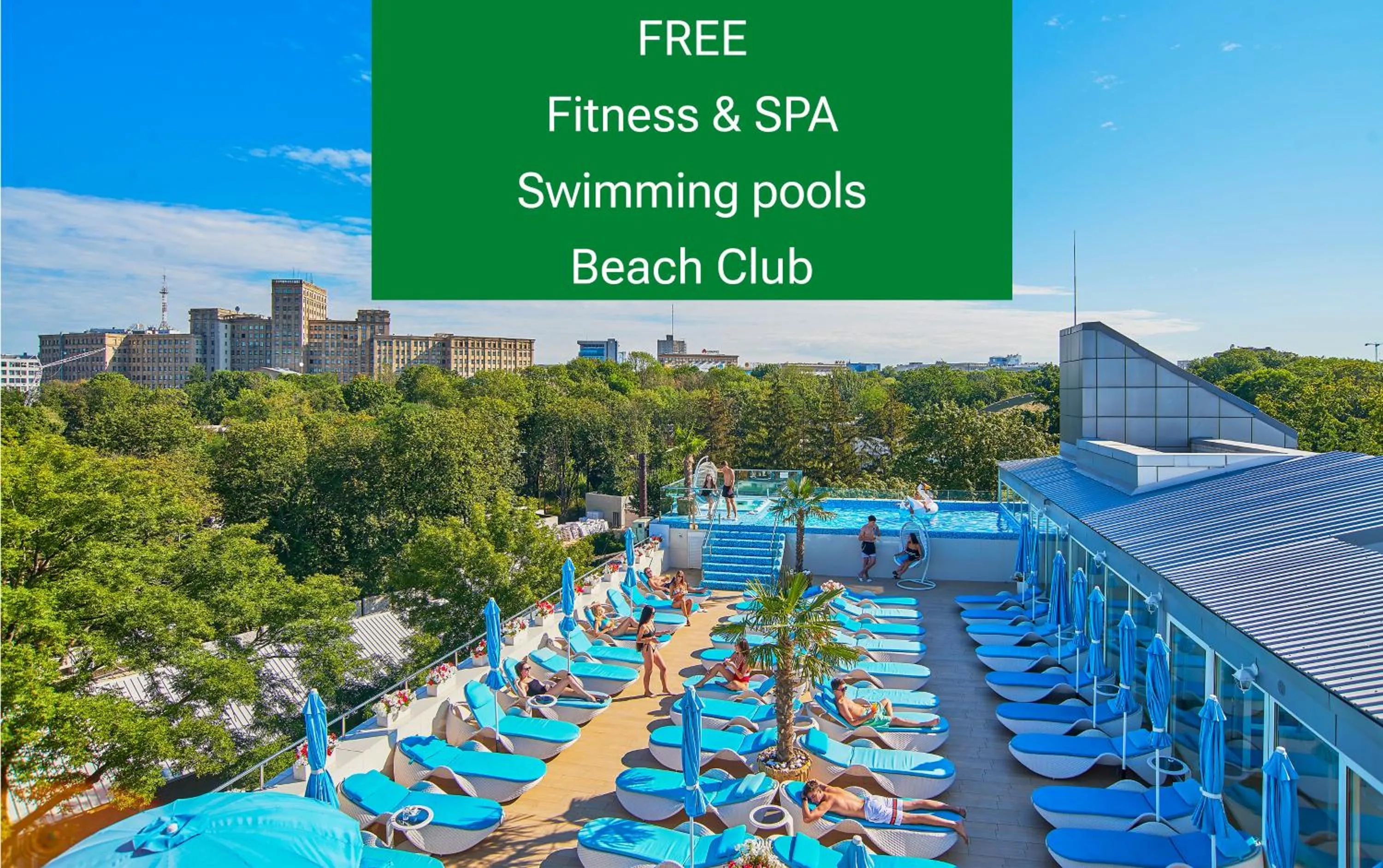 Swimming pool in Hotel & Spa NEMO with dolphins