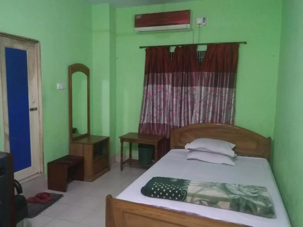 Bed in Hotel As Shams International