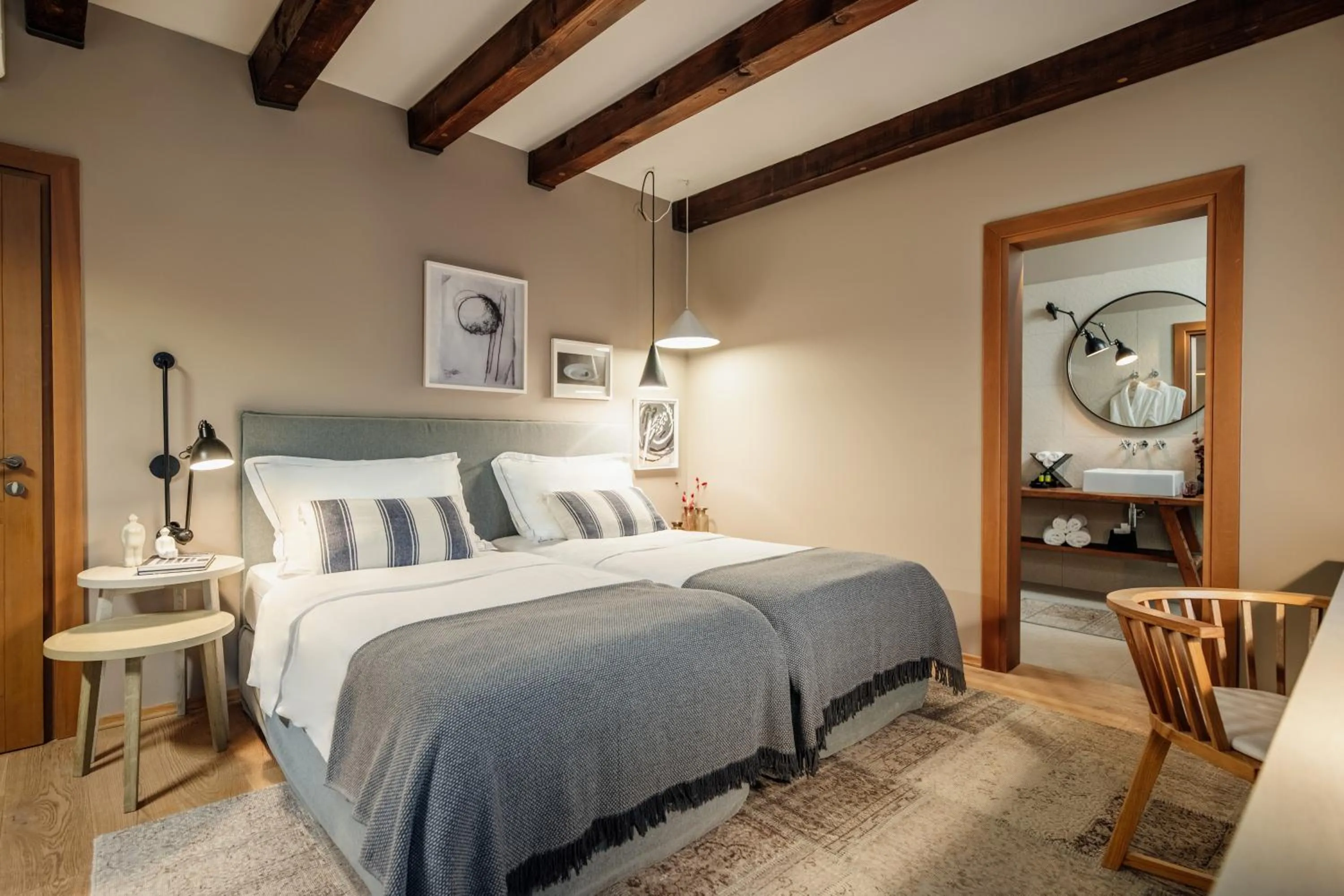 Bedroom, Bed in Meneghetti Wine Hotel and Winery - Relais & Chateaux