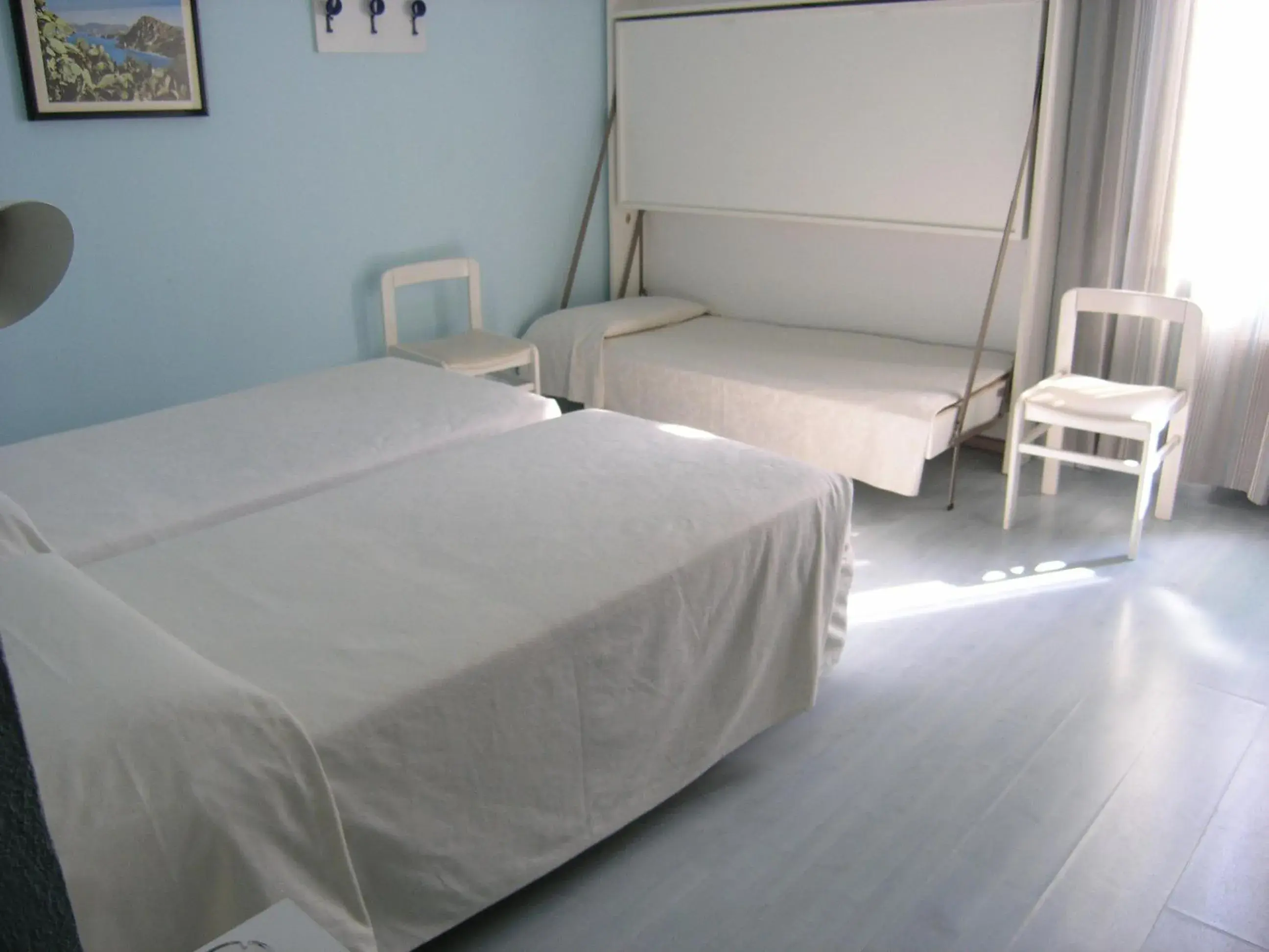 Triple Room in Elba Hotel Triple Room in Elba Hotel