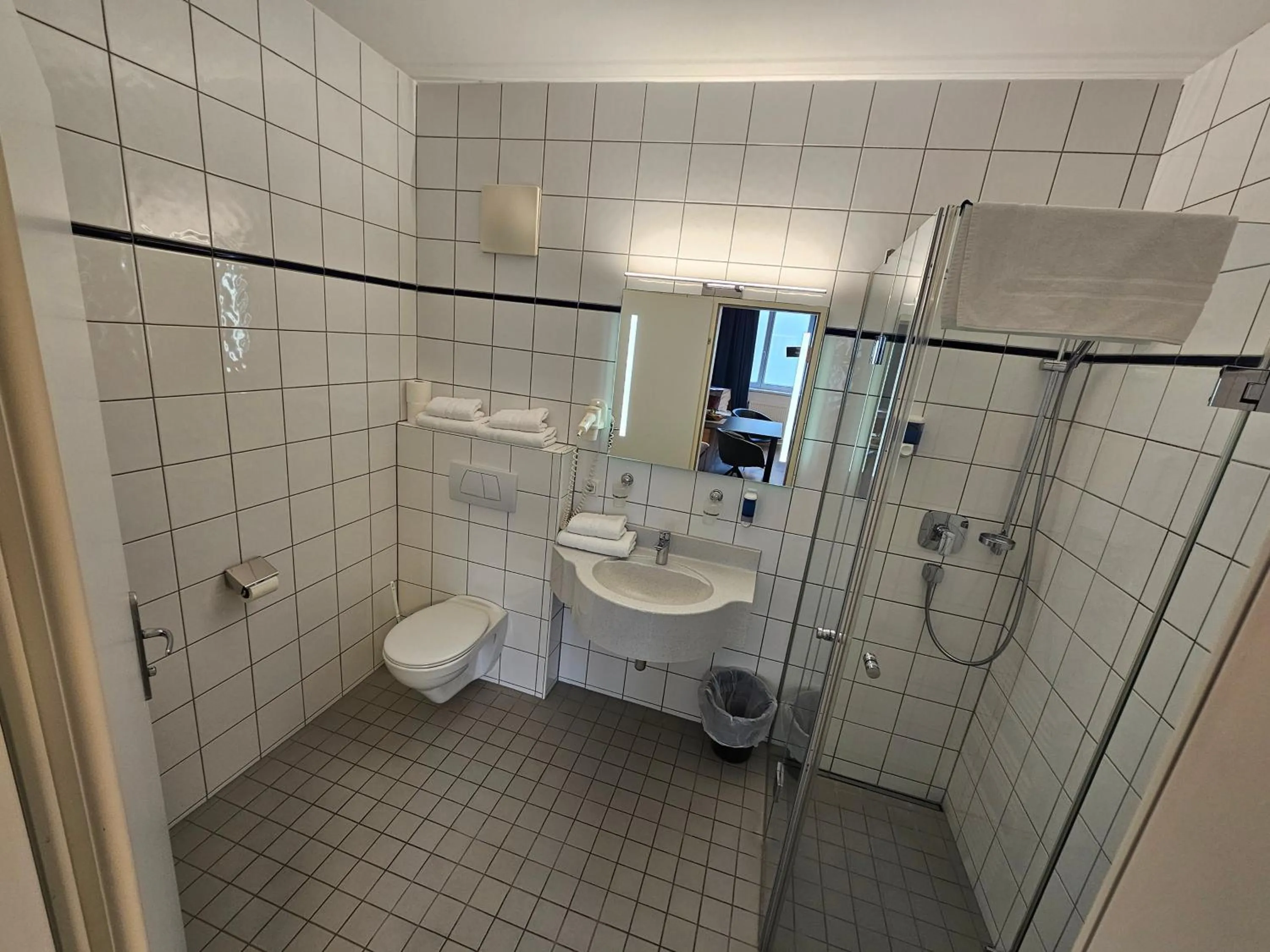 Shower in Thalinger Hof